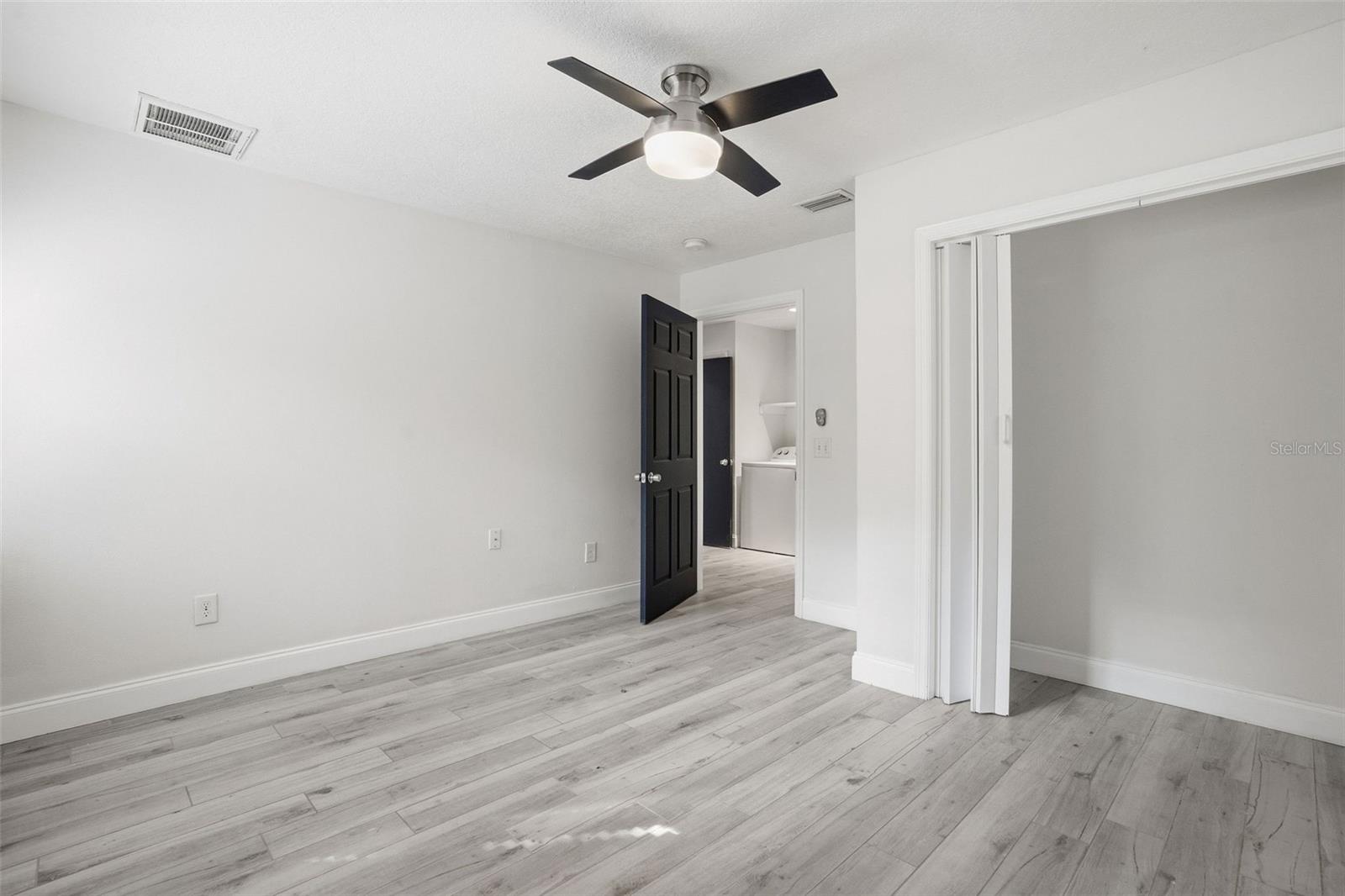 12301 MEMORIAL HWY, TAMPA, FL, 33635