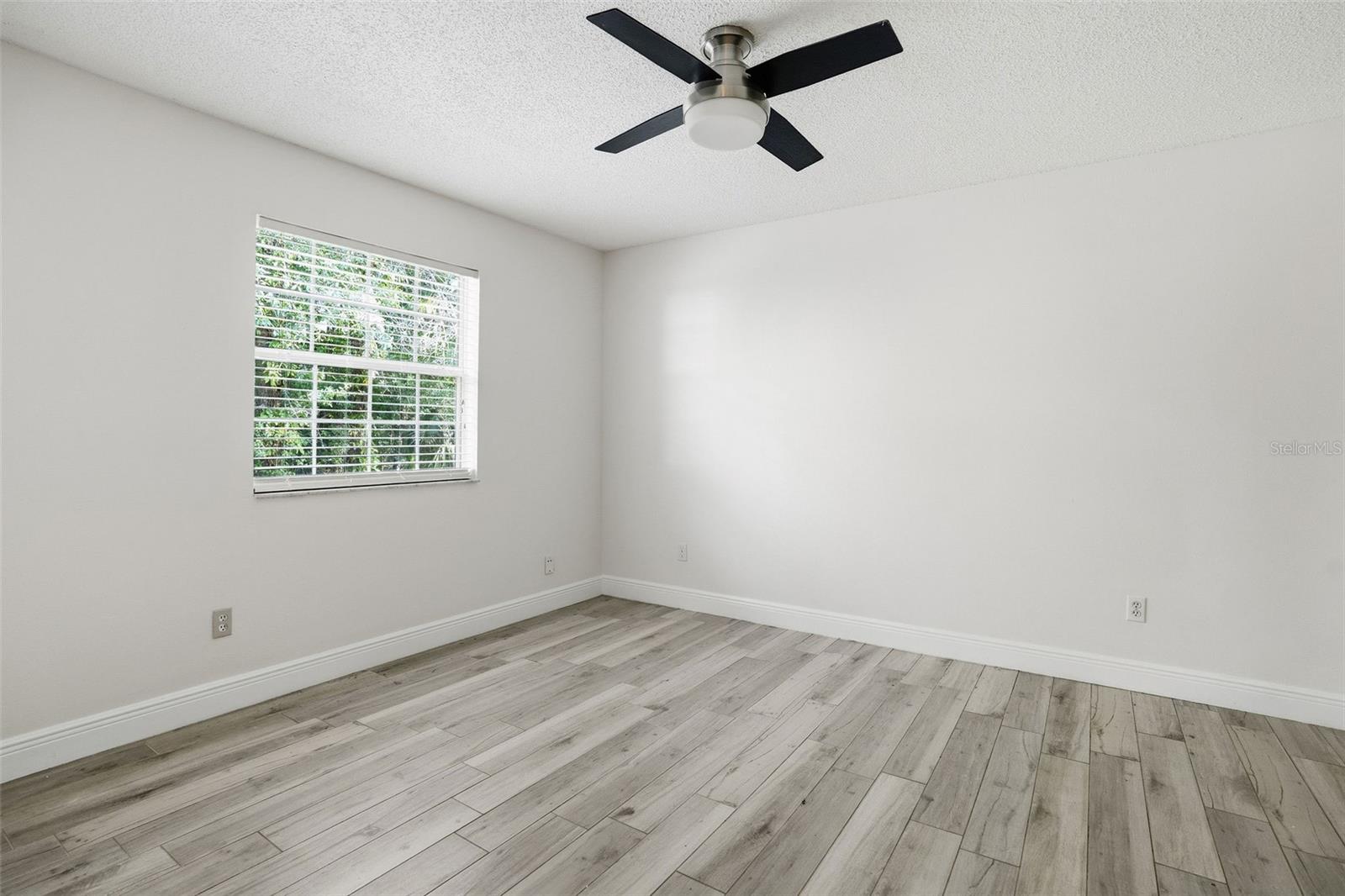 12301 MEMORIAL HWY, TAMPA, FL, 33635