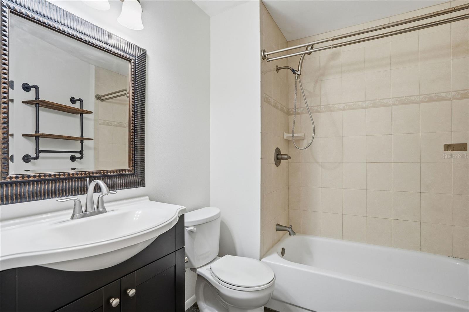 12301 MEMORIAL HWY, TAMPA, FL, 33635