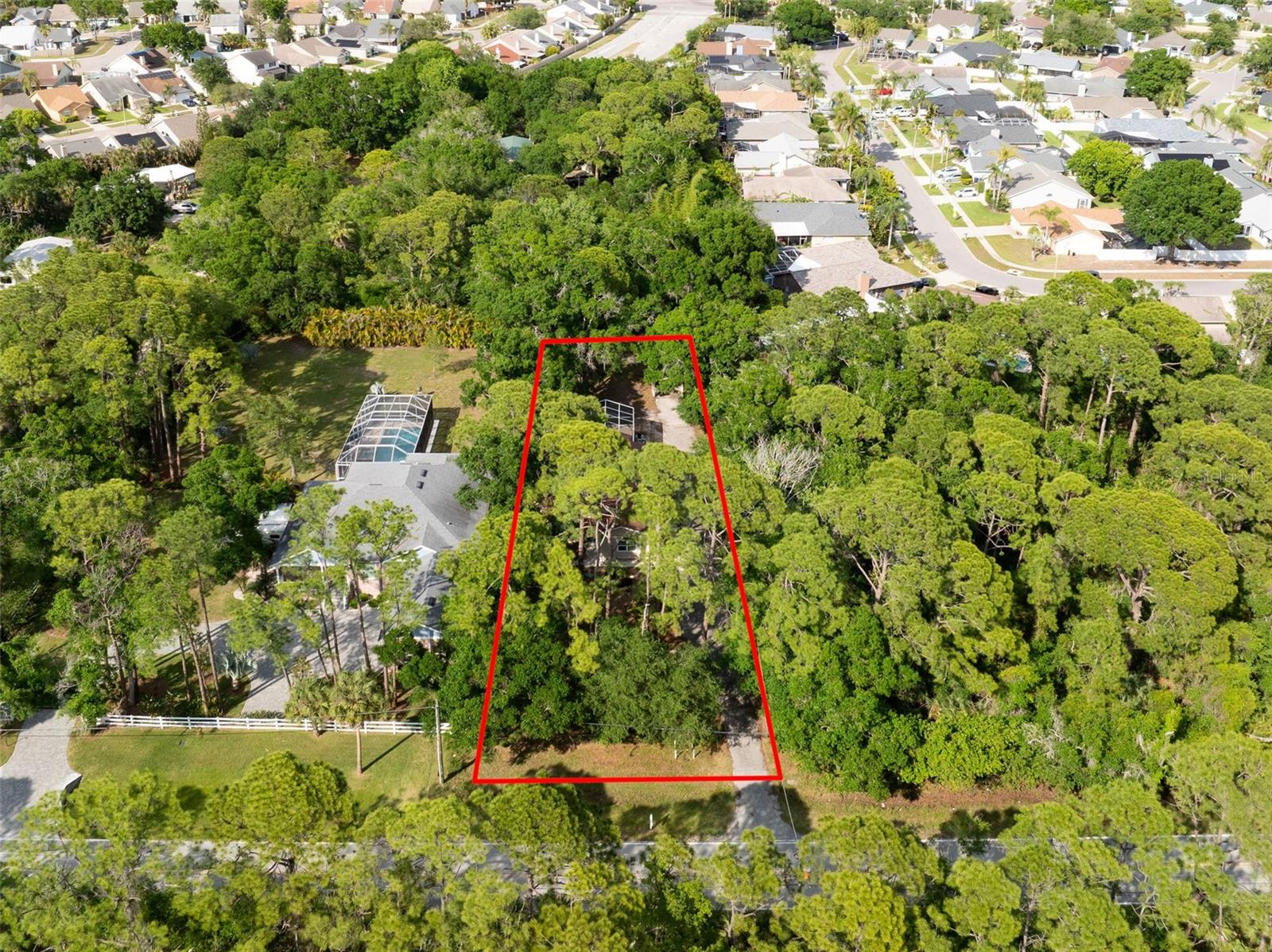 12301 MEMORIAL HWY, TAMPA, FL, 33635