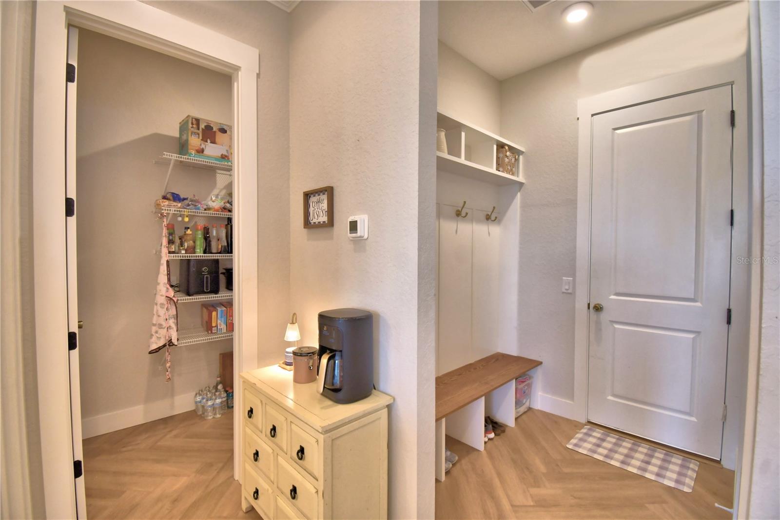 203 SPRING AZURE DR, LAKE ALFRED, FL, 33850