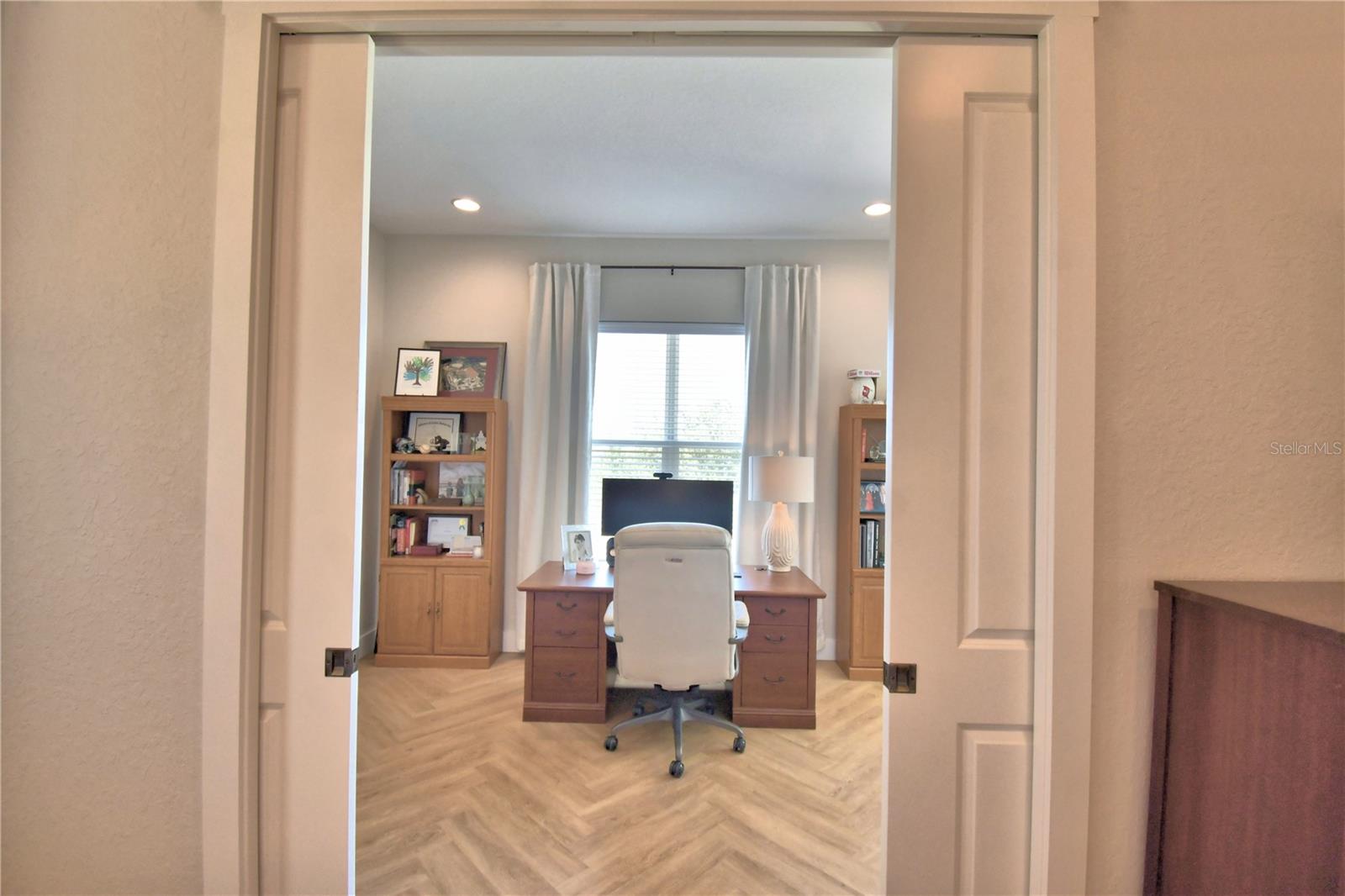 203 SPRING AZURE DR, LAKE ALFRED, FL, 33850