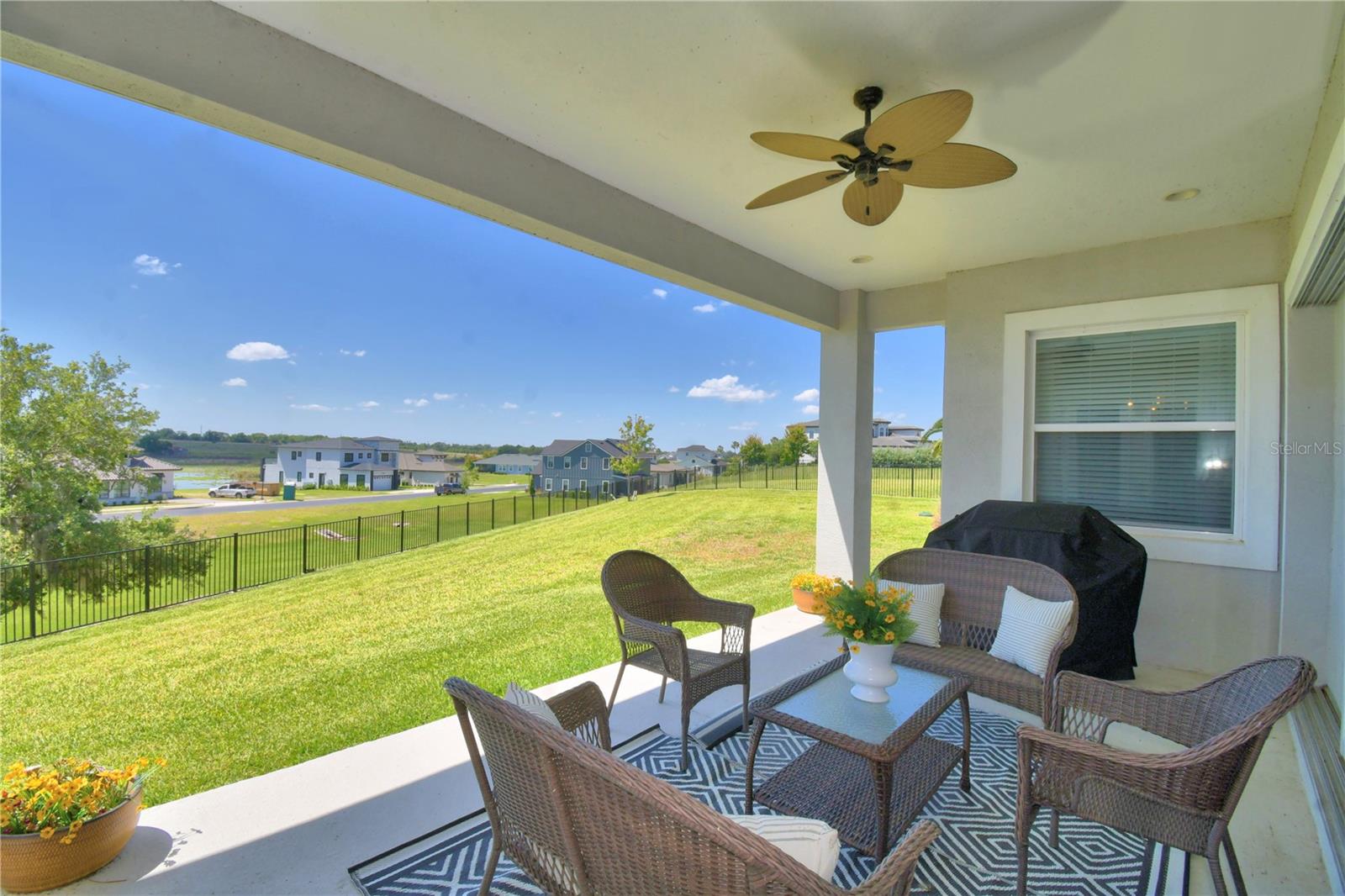 203 SPRING AZURE DR, LAKE ALFRED, FL, 33850