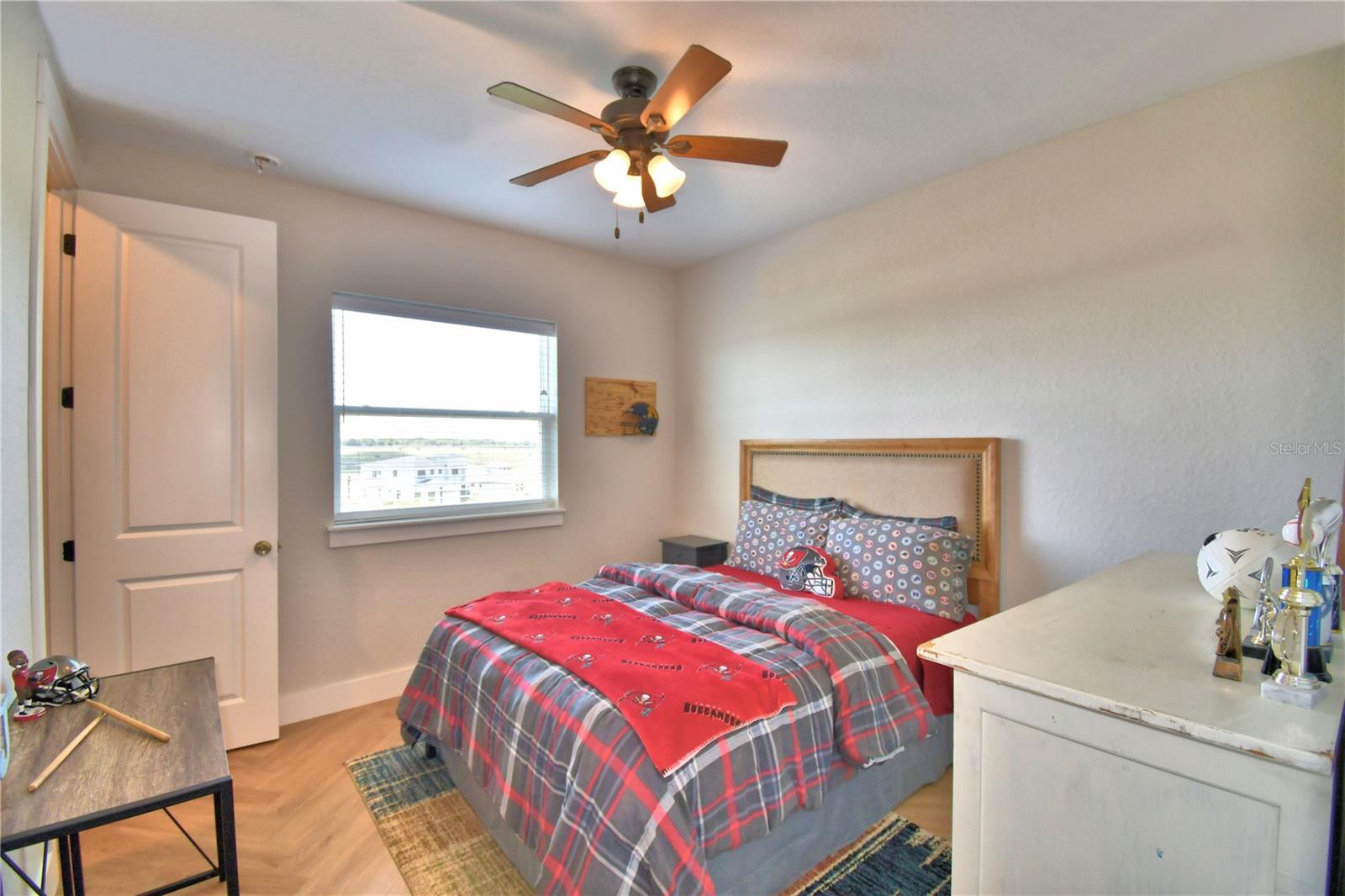 203 SPRING AZURE DR, LAKE ALFRED, FL, 33850