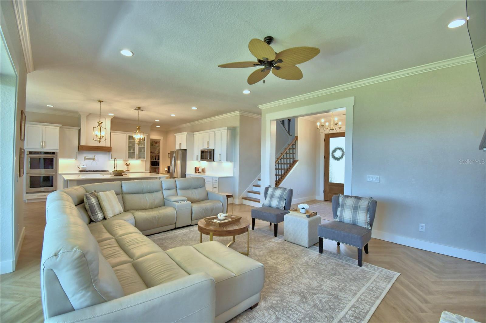 203 SPRING AZURE DR, LAKE ALFRED, FL, 33850