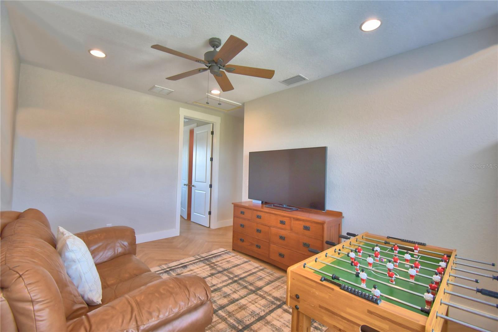 203 SPRING AZURE DR, LAKE ALFRED, FL, 33850