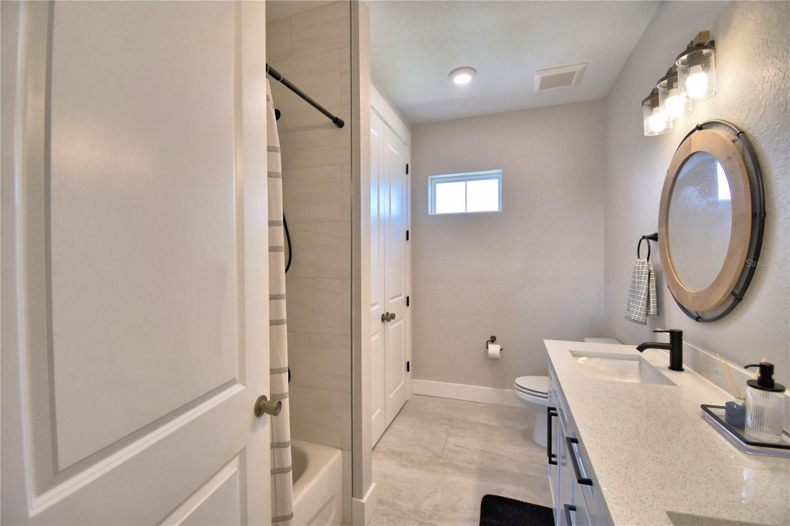 203 SPRING AZURE DR, LAKE ALFRED, FL, 33850