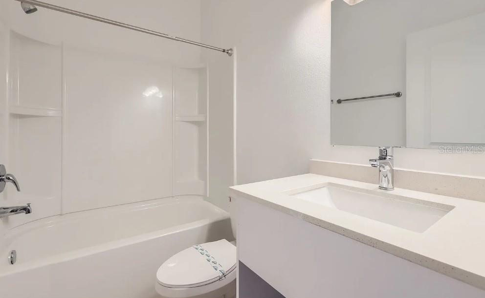 1213 SOUTHSTATION PLACE #402, ORLANDO, FL, 32809