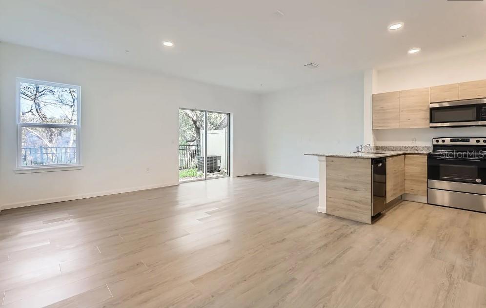 1213 SOUTHSTATION PLACE #402, ORLANDO, FL, 32809