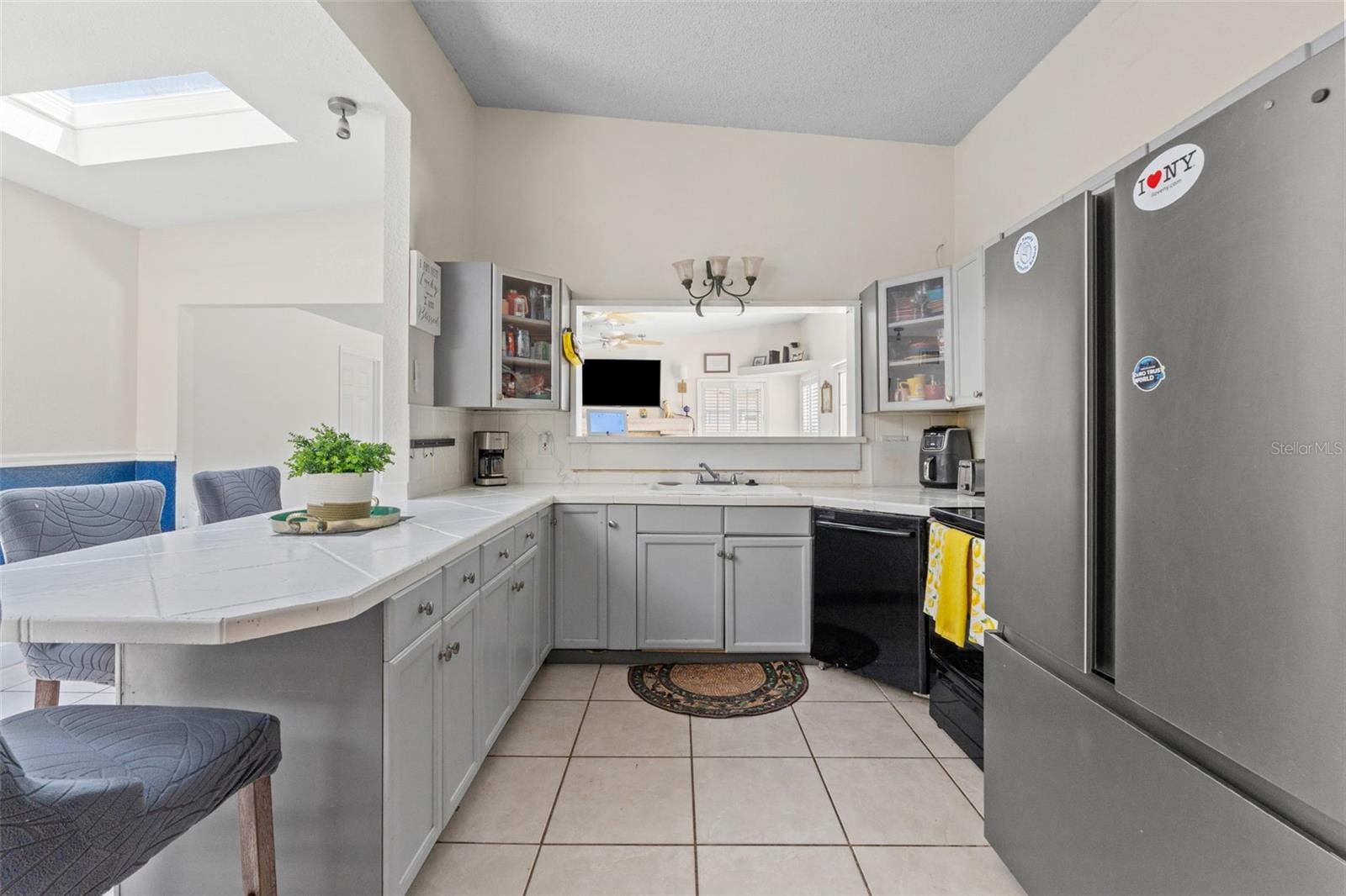 7300 11TH AVE N, ST PETERSBURG, FL, 33710