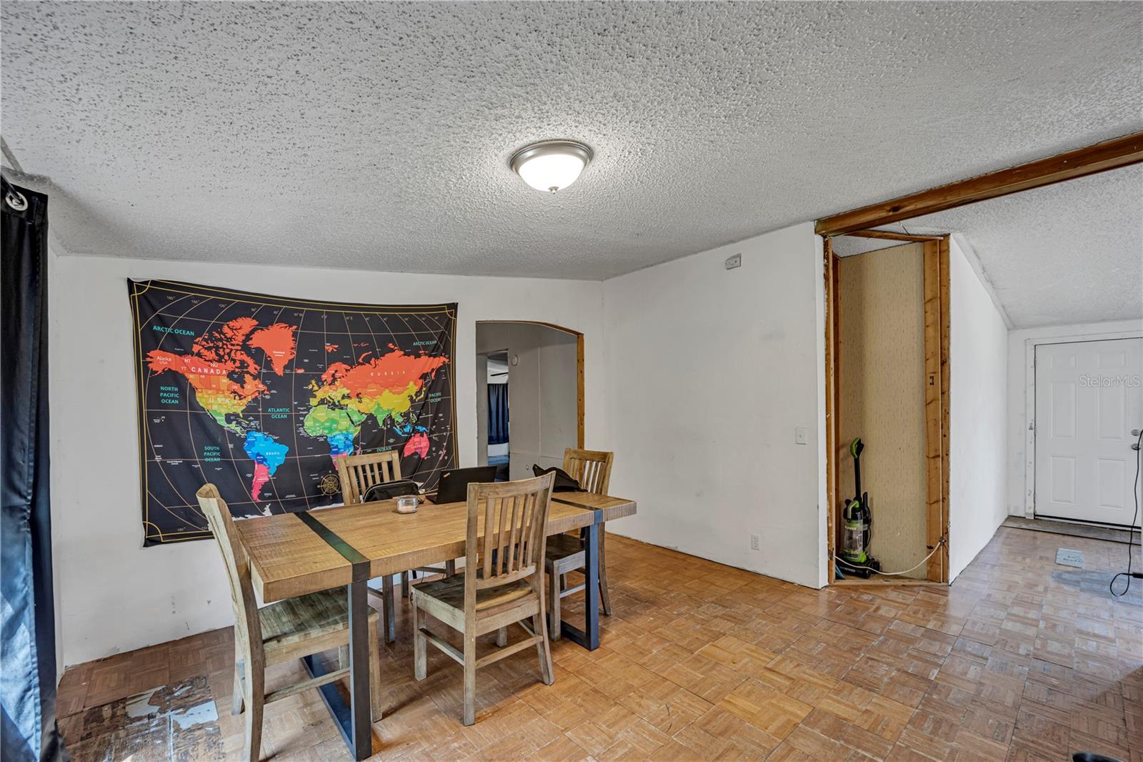 12606 S GRASSY LAKE RD, MINNEOLA, FL, 34715