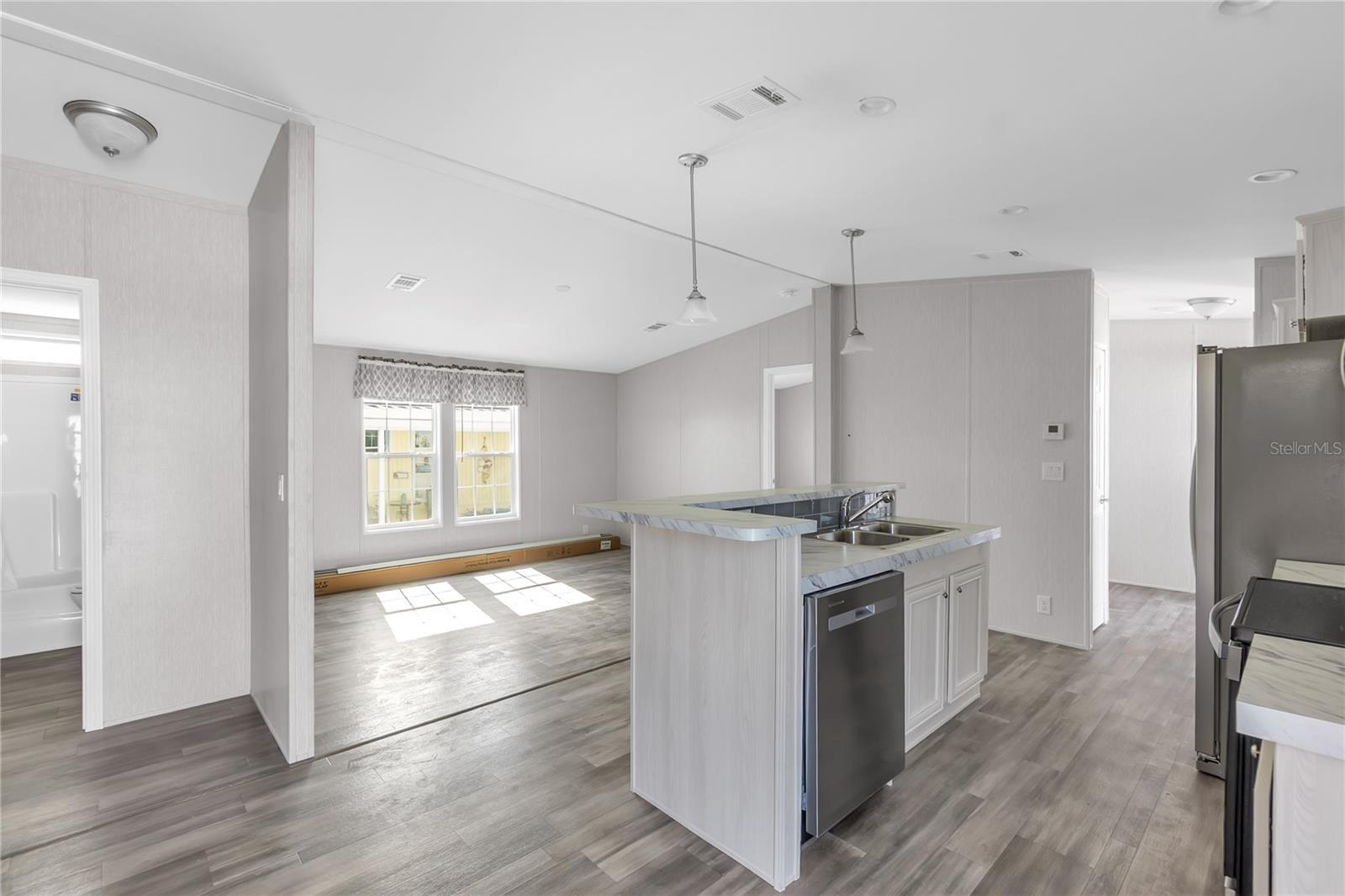 2107 PALMA SOLA BLVD #13, BRADENTON, FL, 34209