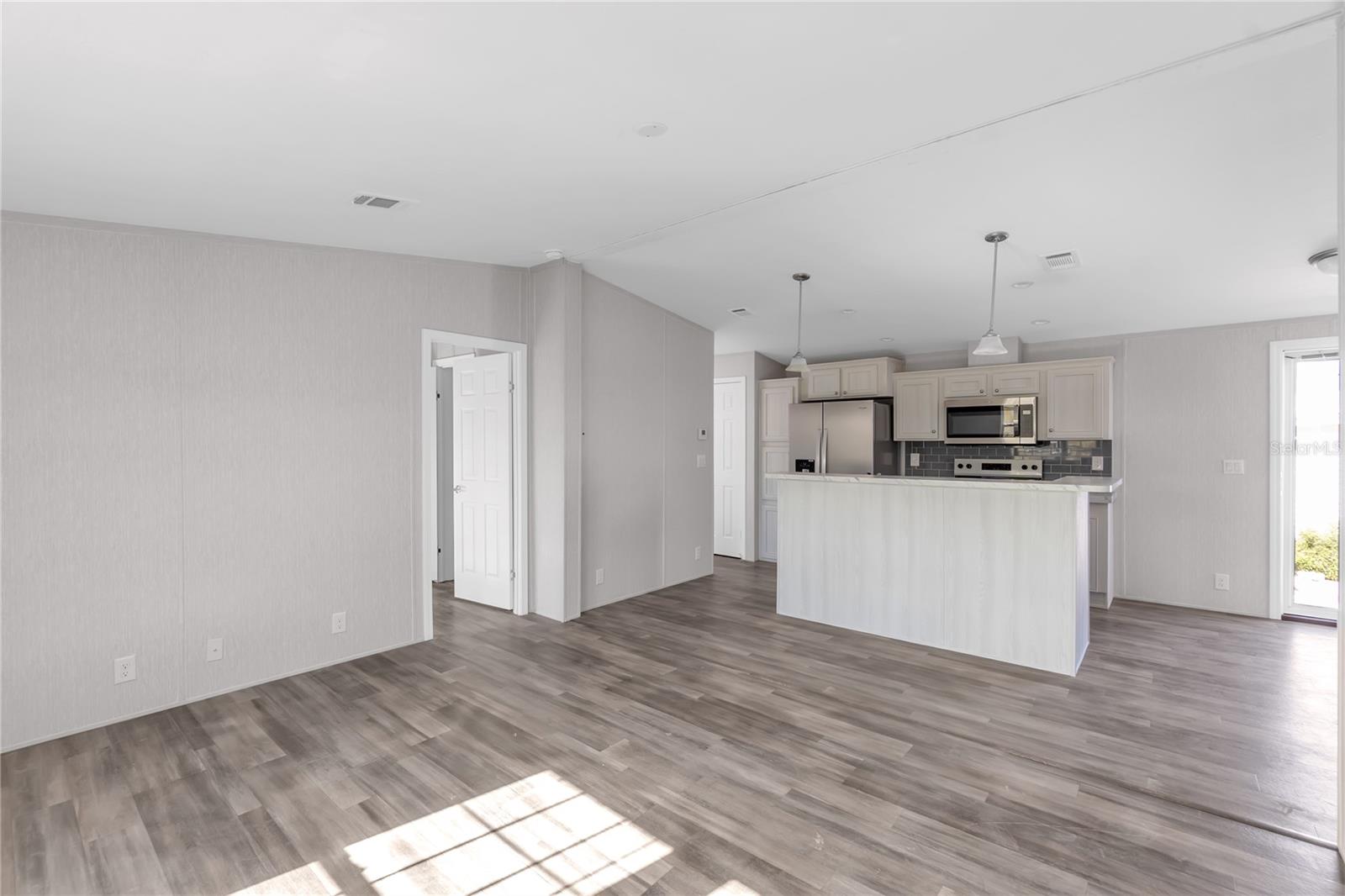 2107 PALMA SOLA BLVD #13, BRADENTON, FL, 34209