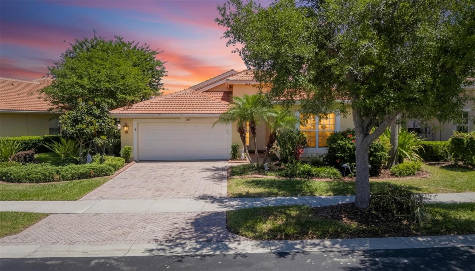 4922 SAPPHIRE SOUND DR, WIMAUMA, FL, 33598