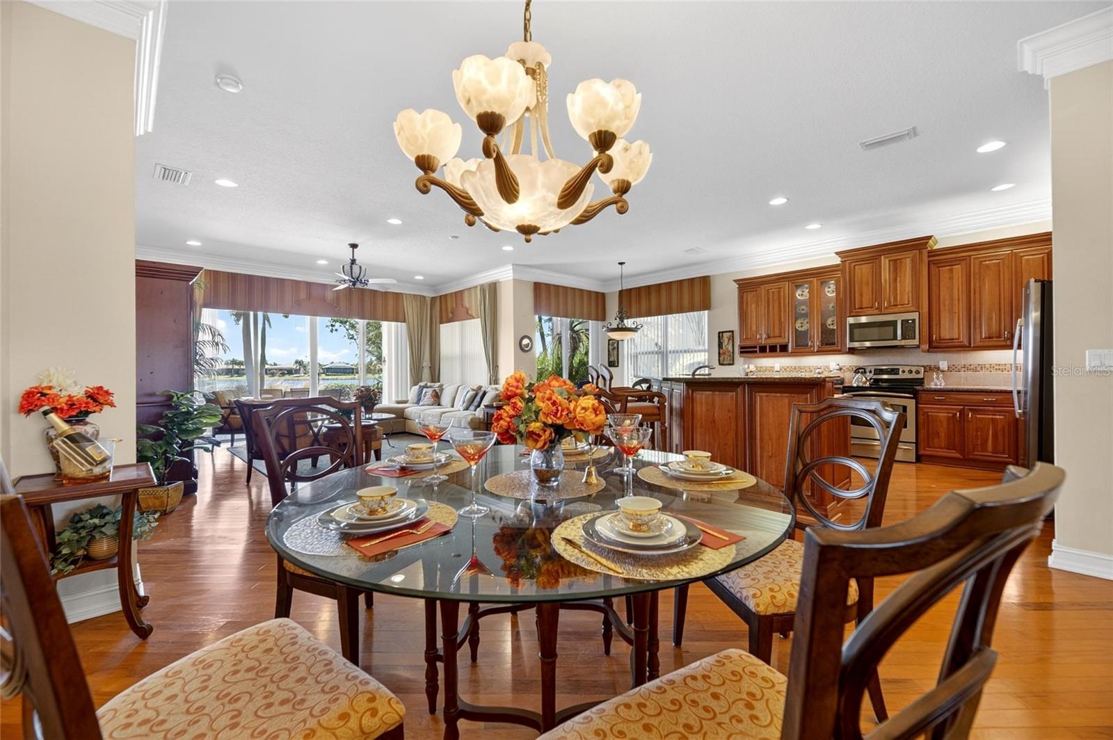 4922 SAPPHIRE SOUND DR, WIMAUMA, FL, 33598