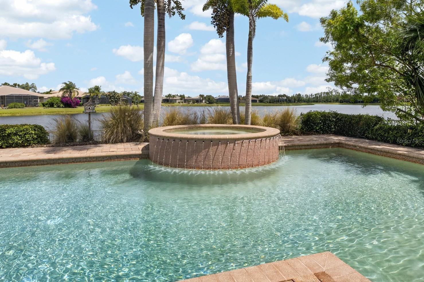 4922 SAPPHIRE SOUND DR, WIMAUMA, FL, 33598