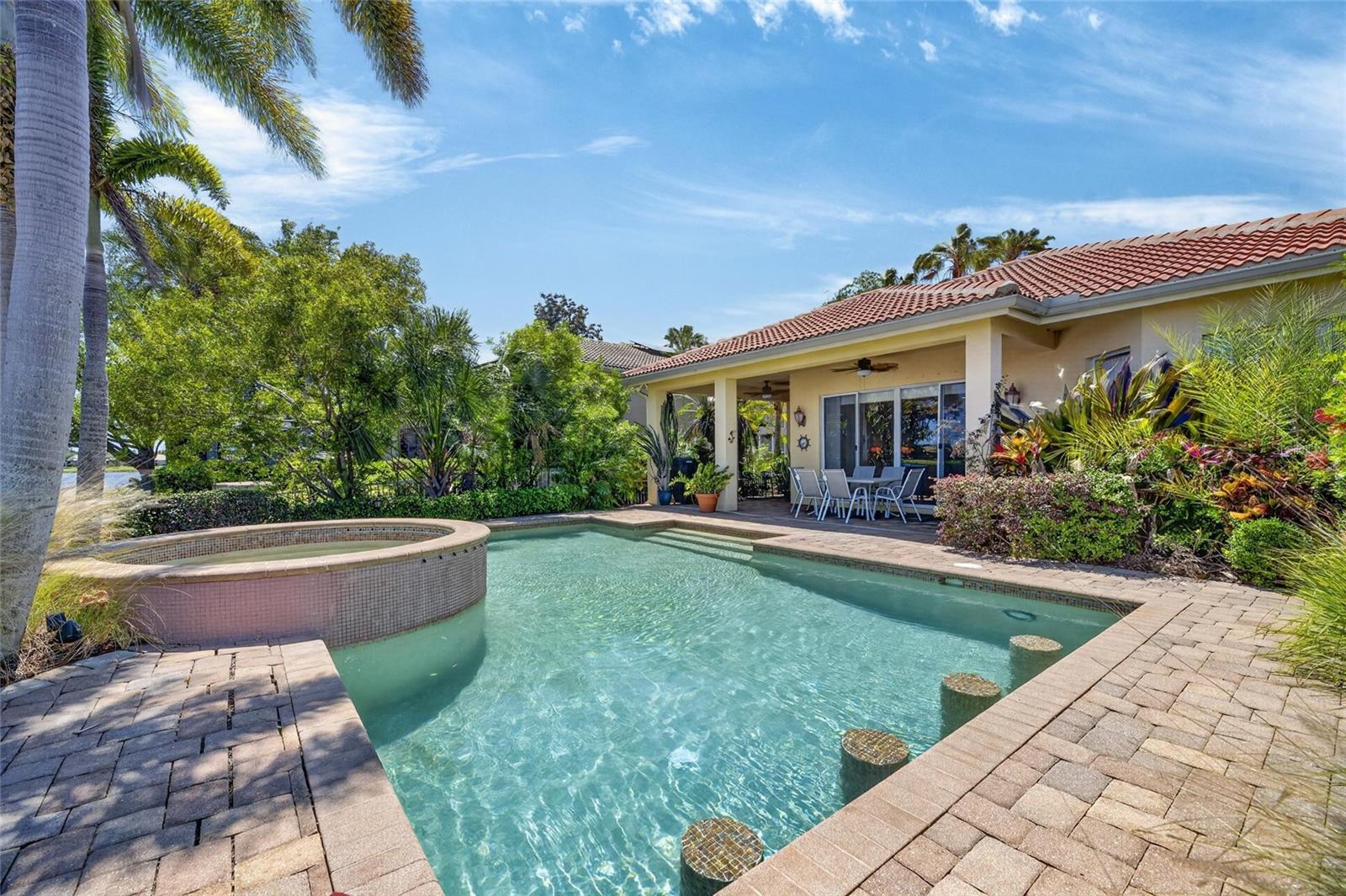 4922 SAPPHIRE SOUND DR, WIMAUMA, FL, 33598