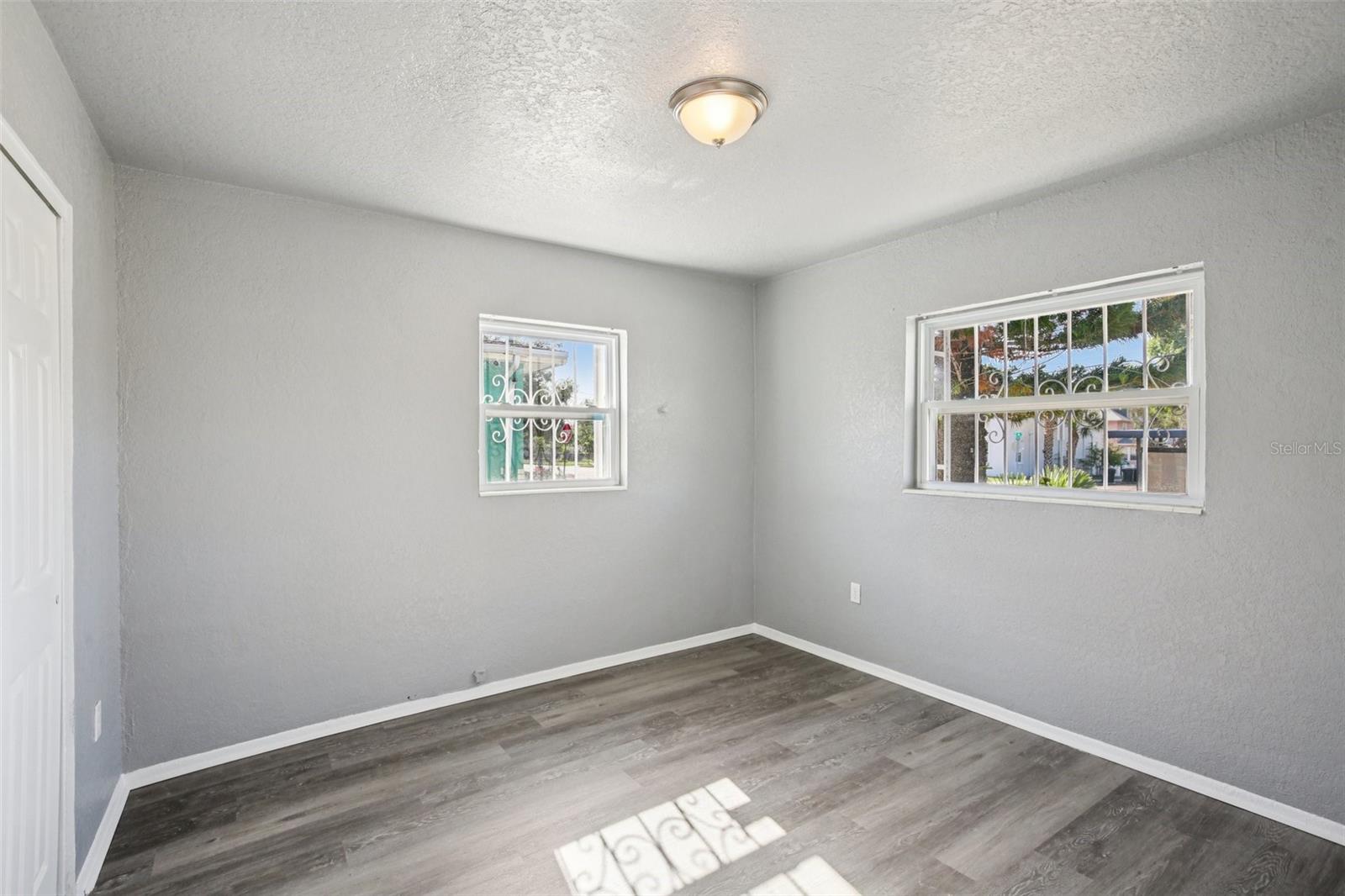 1911 22ND AVE S, ST PETERSBURG, FL, 33712