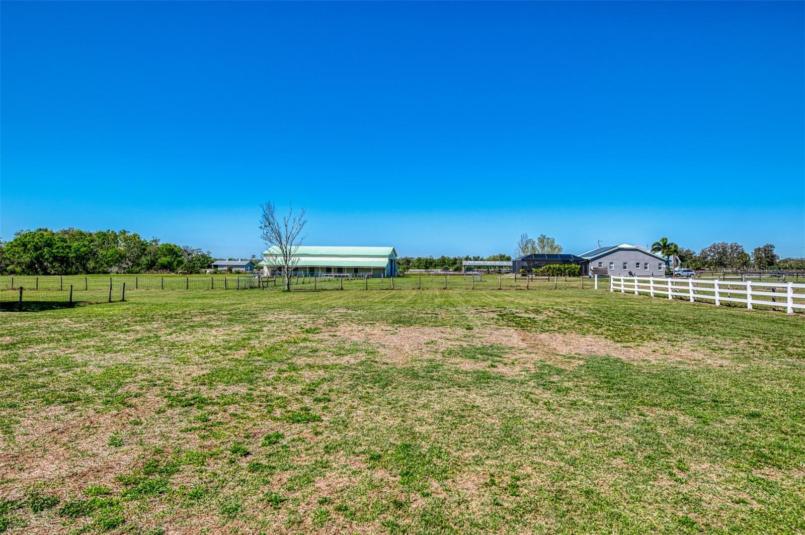 2700 VERNA BETHANY, MYAKKA CITY, FL, 34251