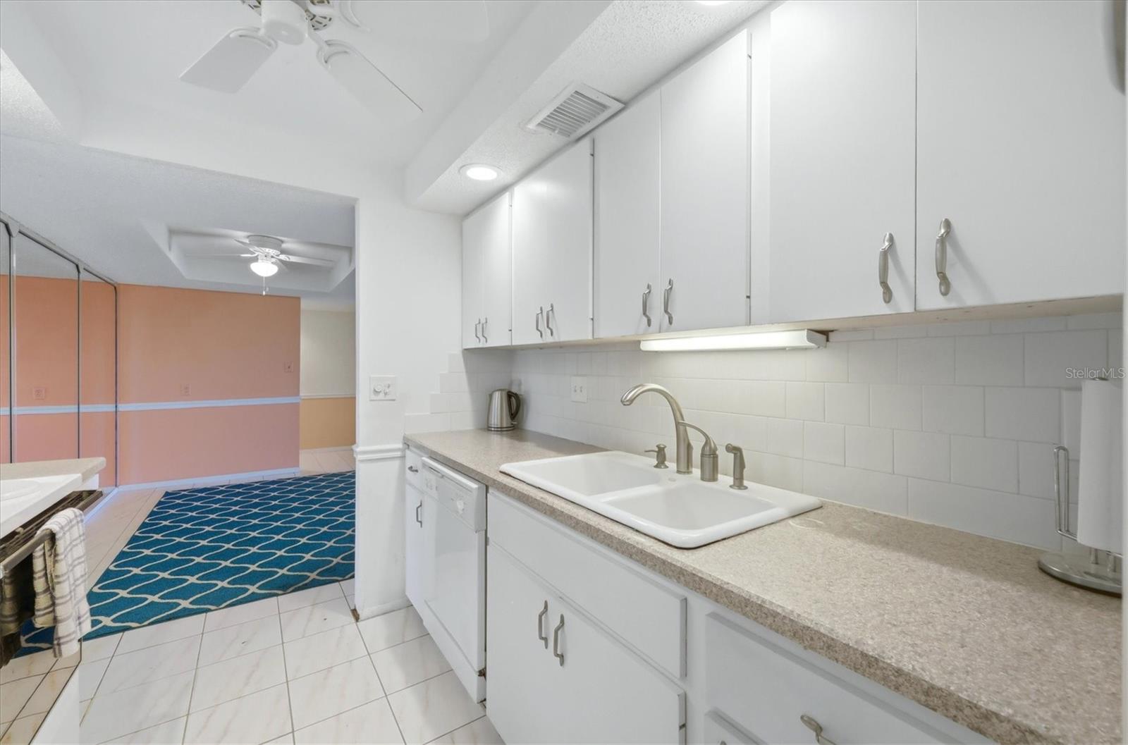 6120 43RD ST W #407B, BRADENTON, FL, 34210