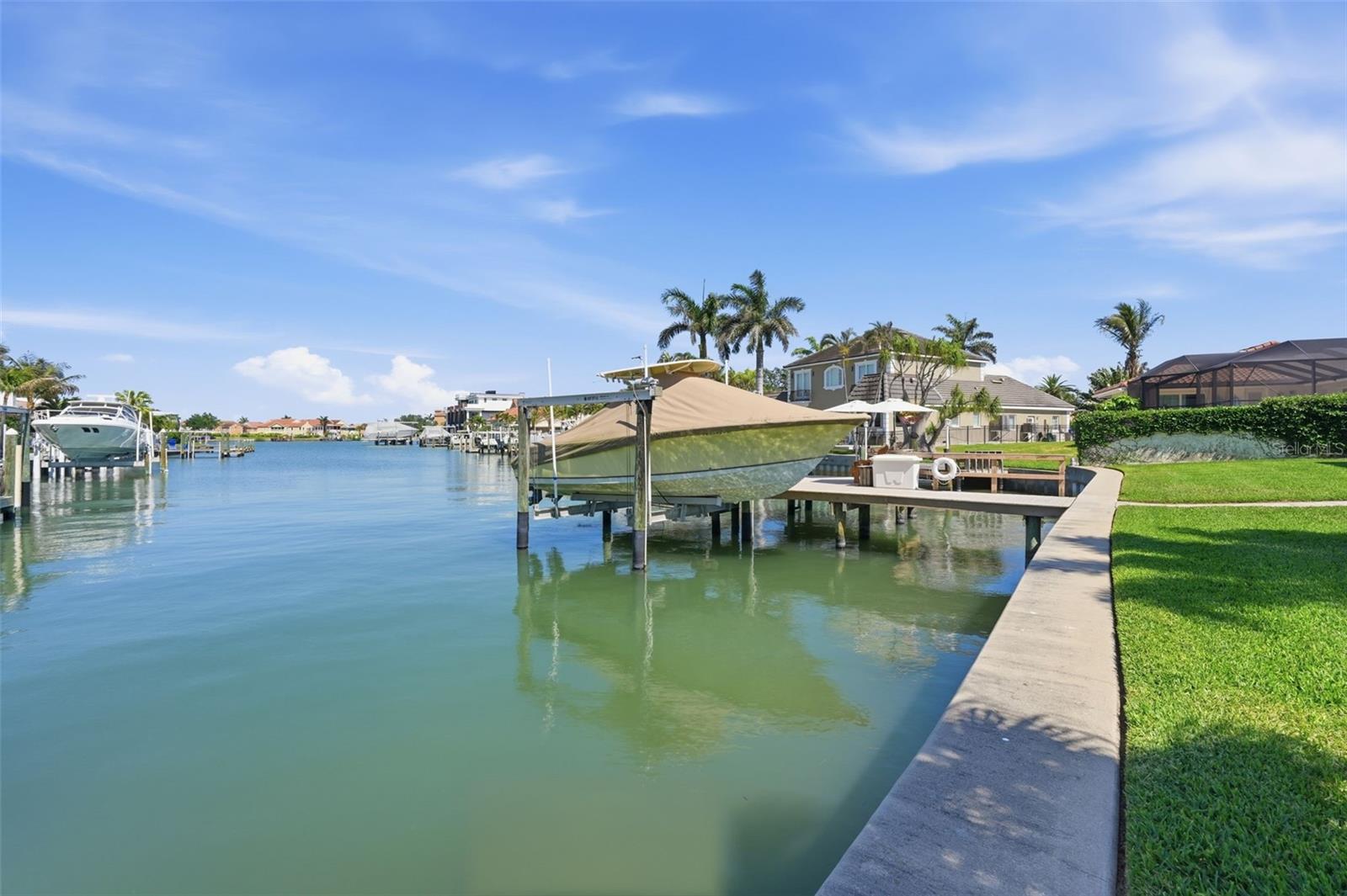 5860 LEELAND ST S, ST PETERSBURG, FL, 33715