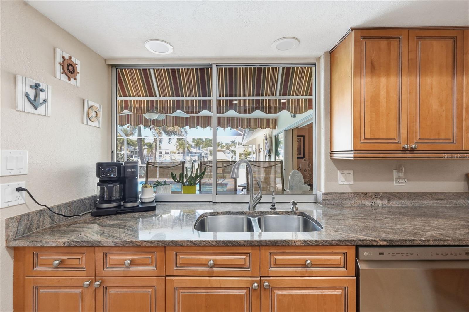 5860 LEELAND ST S, ST PETERSBURG, FL, 33715