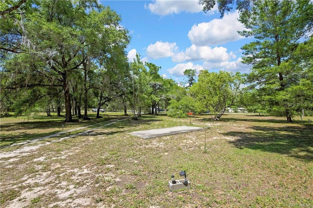 27170 TOWNSEND BLVD, BROOKSVILLE, FL, 34601