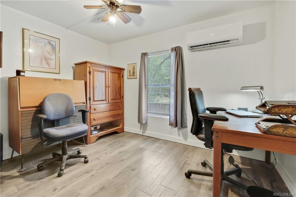 27170 TOWNSEND BLVD, BROOKSVILLE, FL, 34601