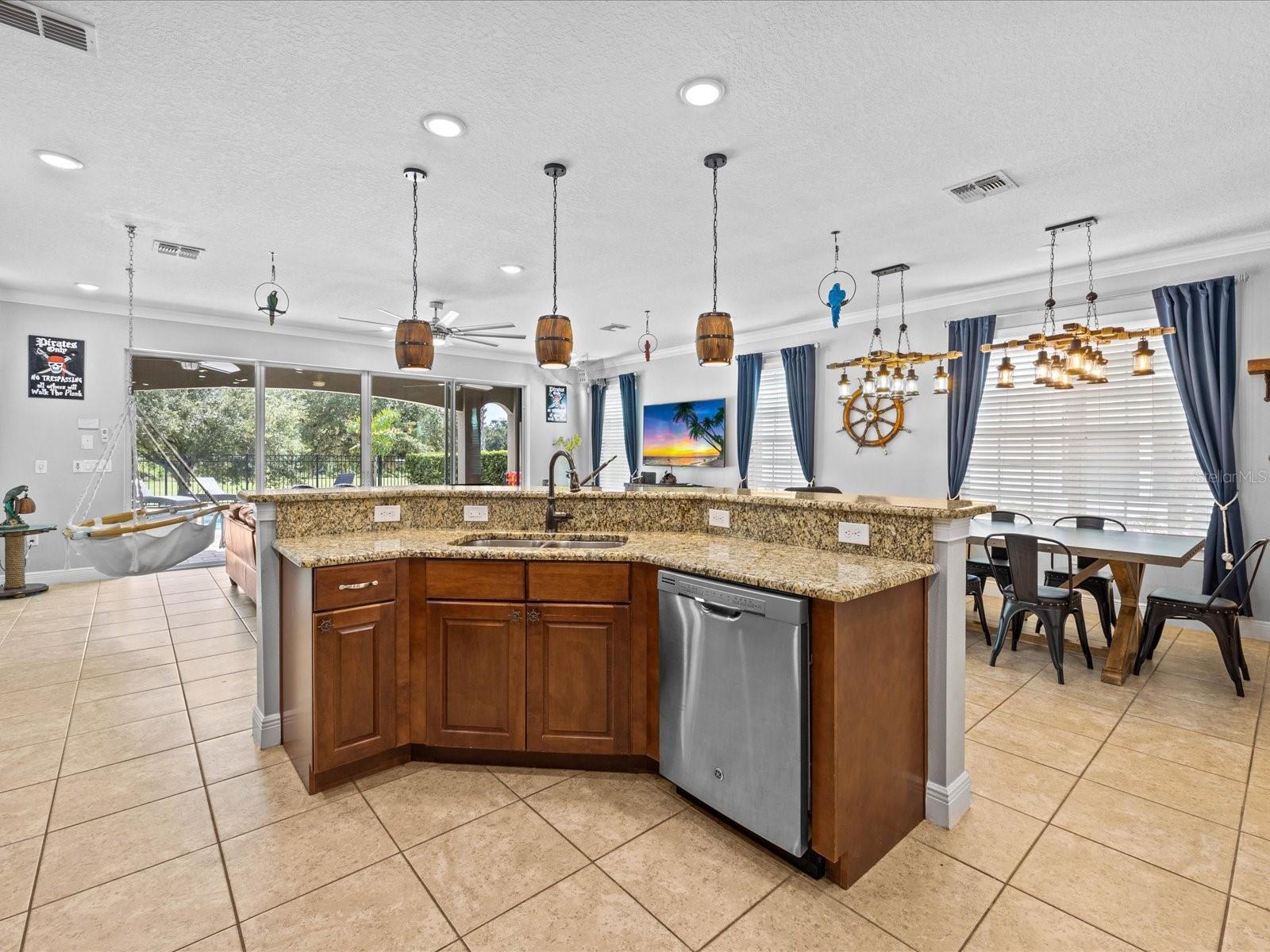 761 DESERT MOUNTAIN CT, KISSIMMEE, FL, 34747