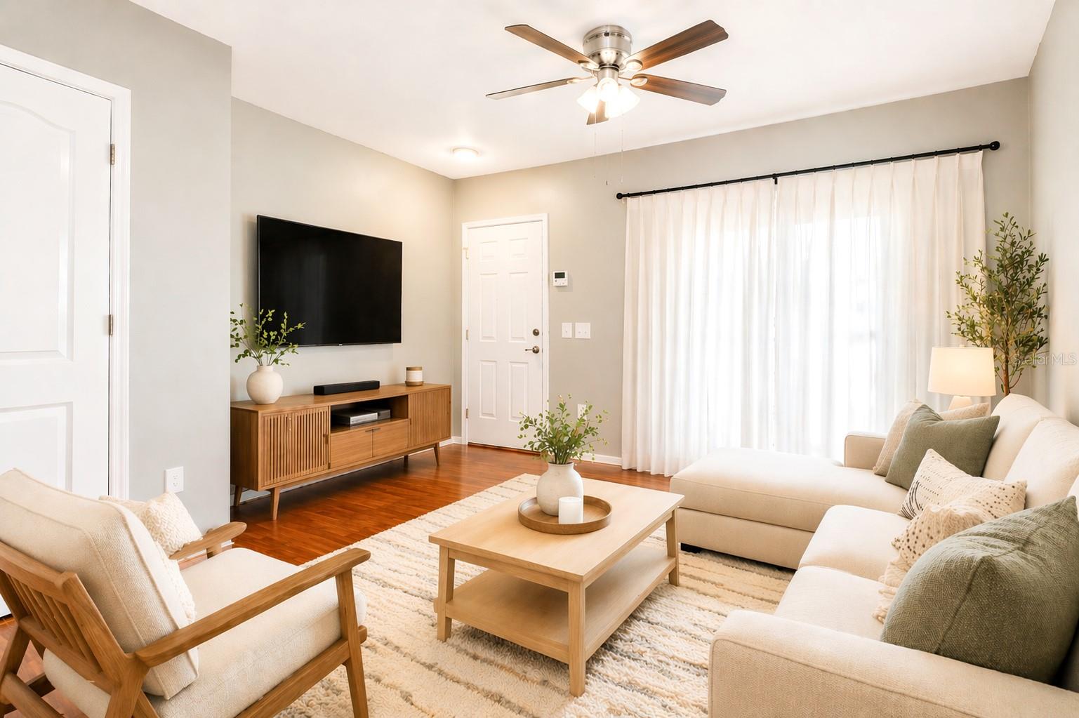 2460 LAKE WOODBERRY CIR, BRANDON, FL, 33510