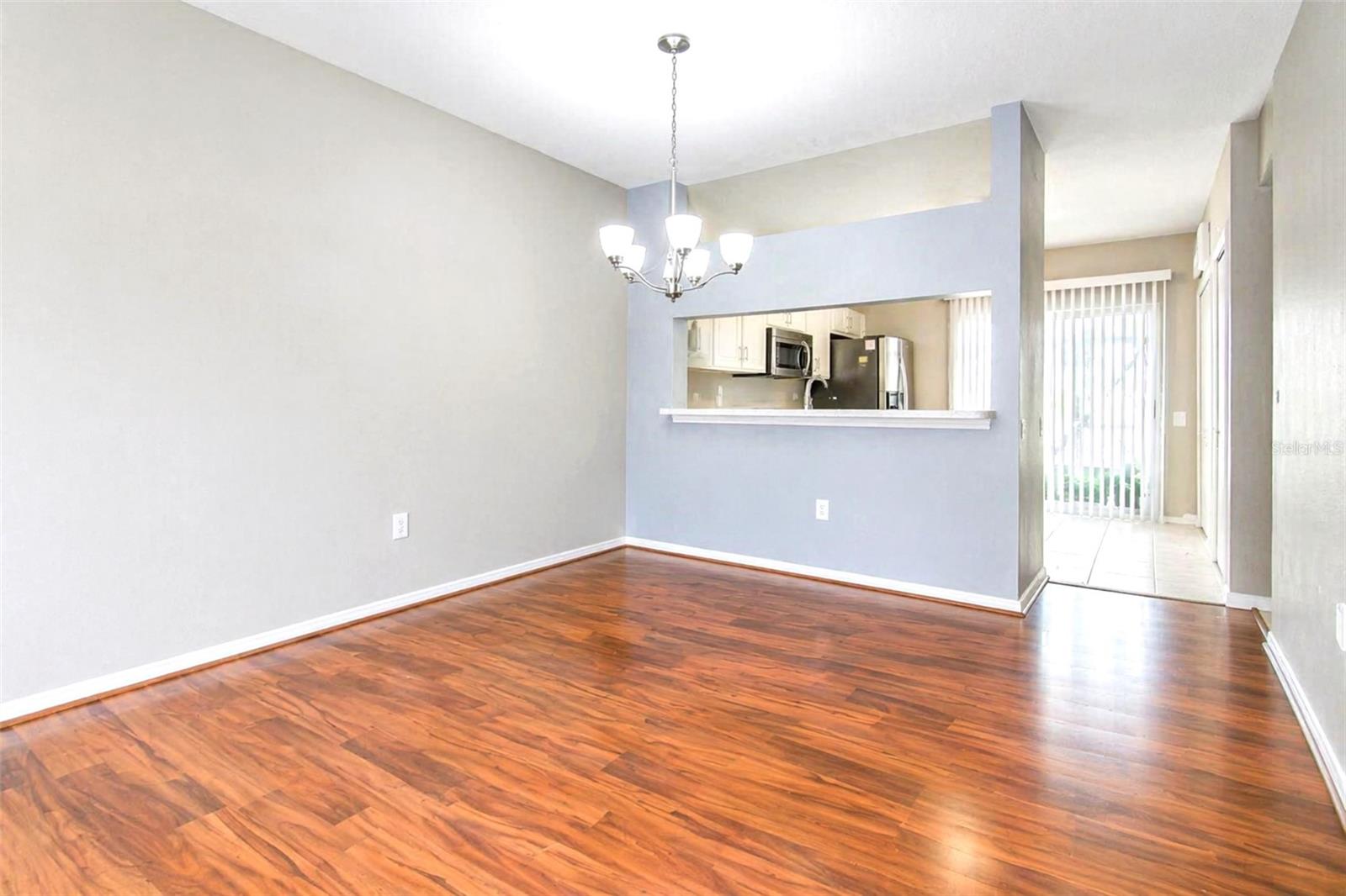 2460 LAKE WOODBERRY CIR, BRANDON, FL, 33510