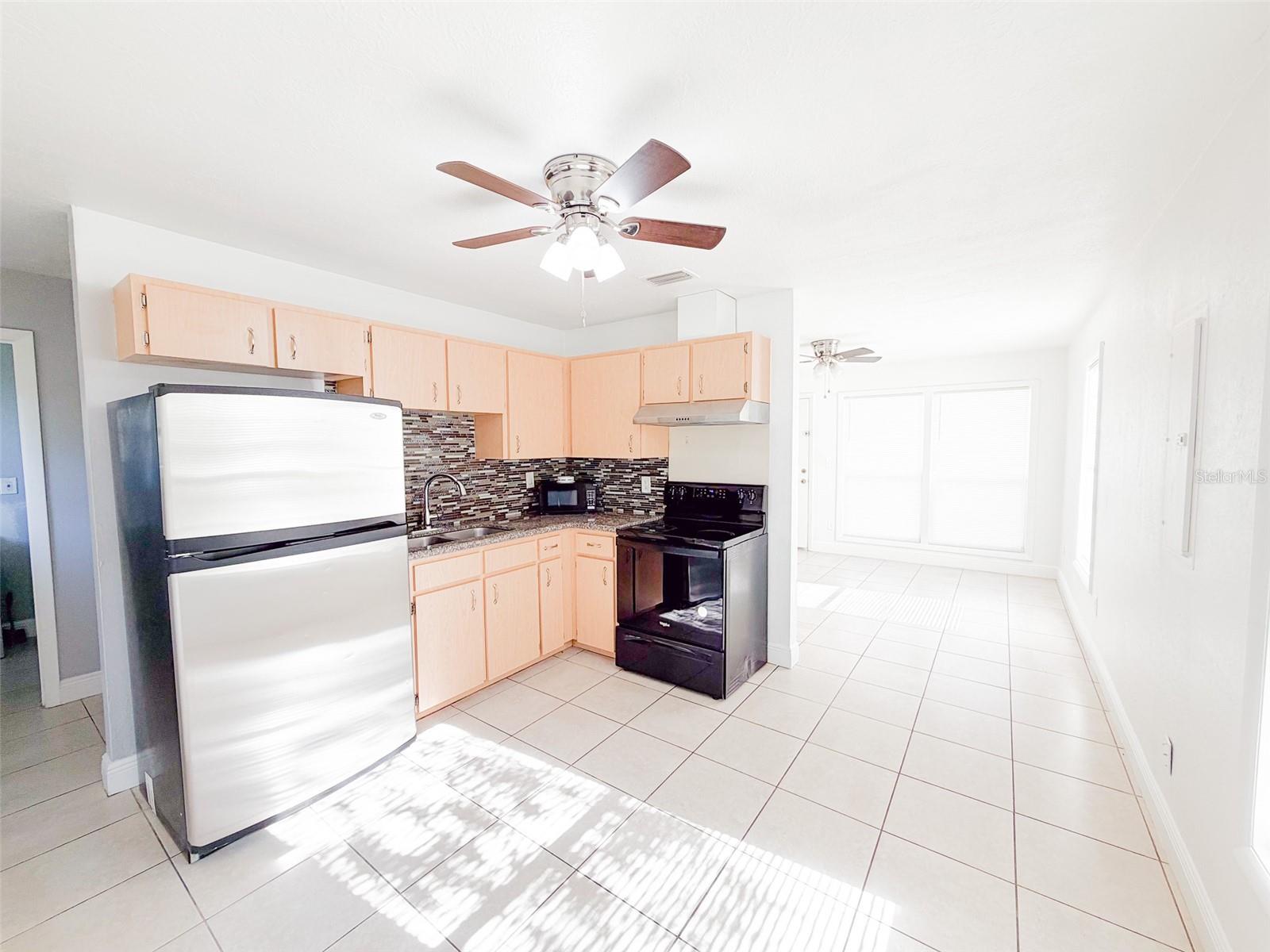 407 W BELLA VISTA ST, LAKELAND, FL, 33805