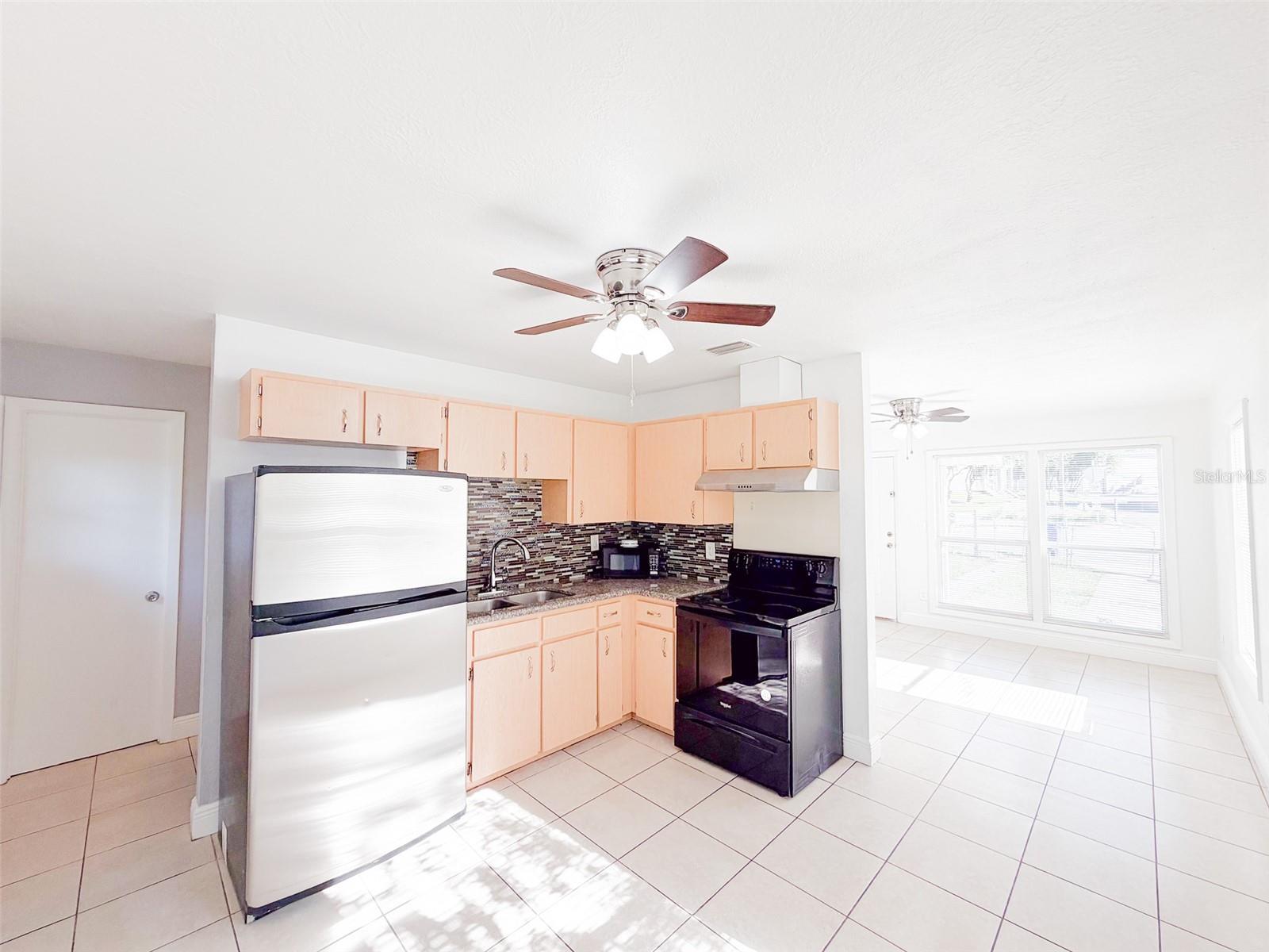 407 W BELLA VISTA ST, LAKELAND, FL, 33805