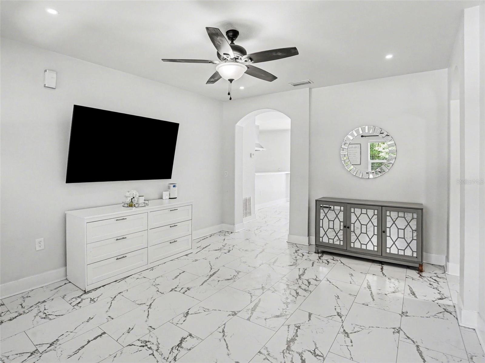 3954 S SANFORD AVE, SANFORD, FL, 32773