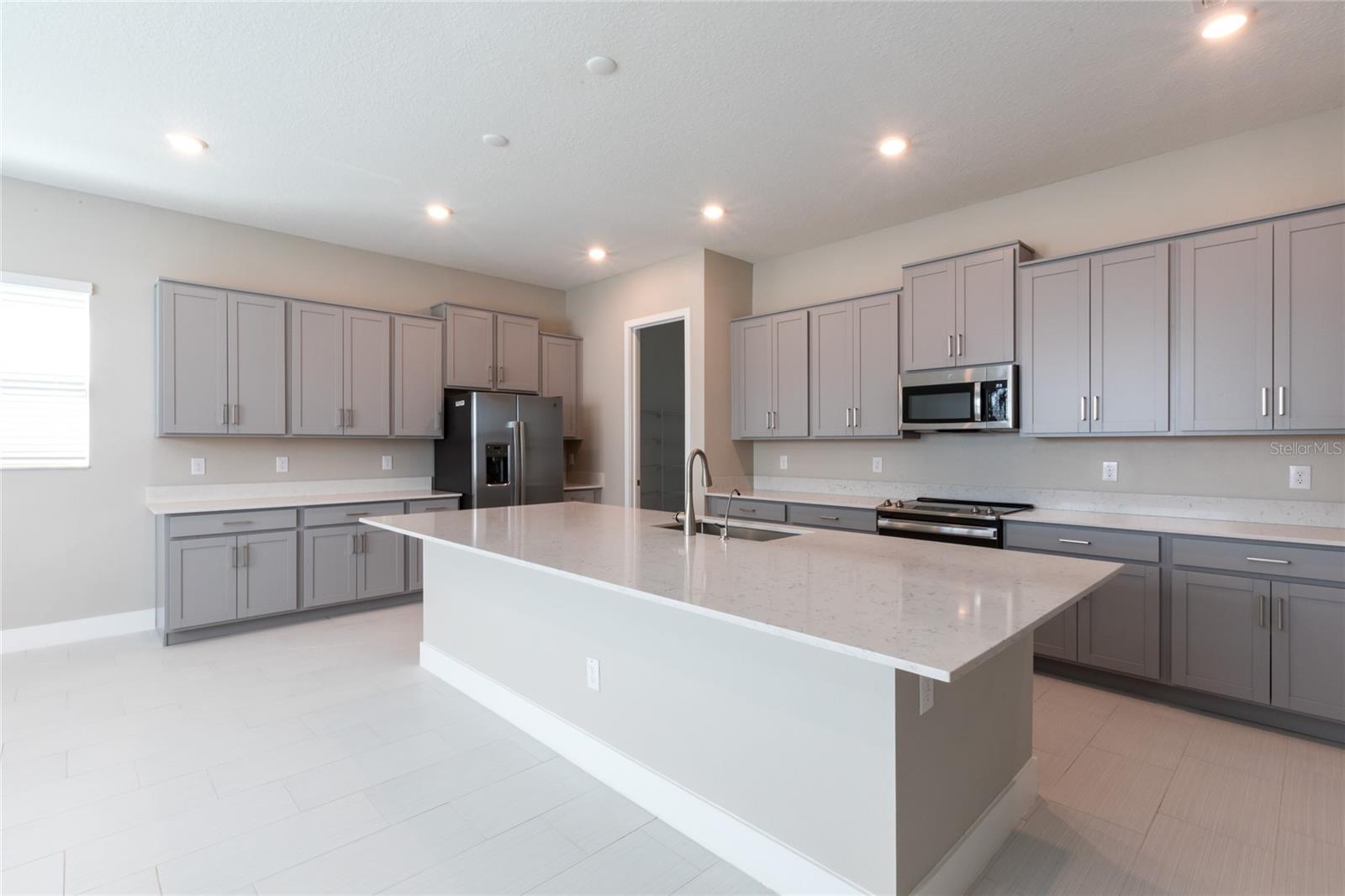 7714 S FAUL ST, TAMPA, FL, 33616