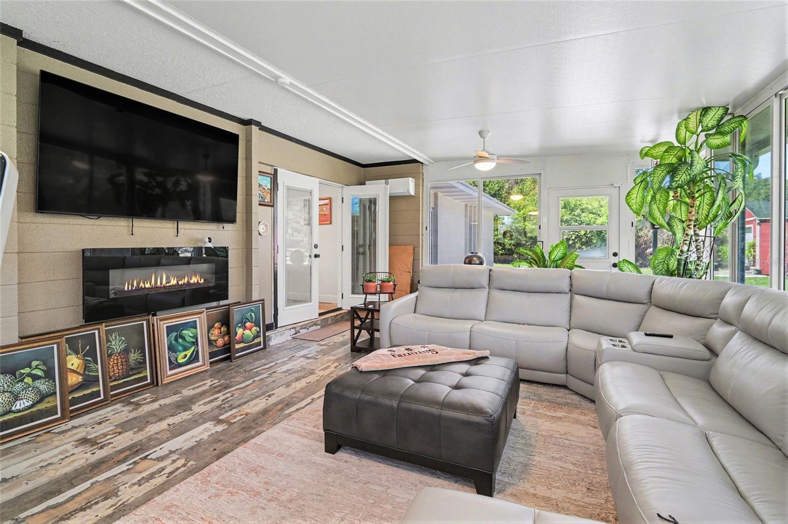 2207 POINSETTIA DR, DELAND, FL, 32724