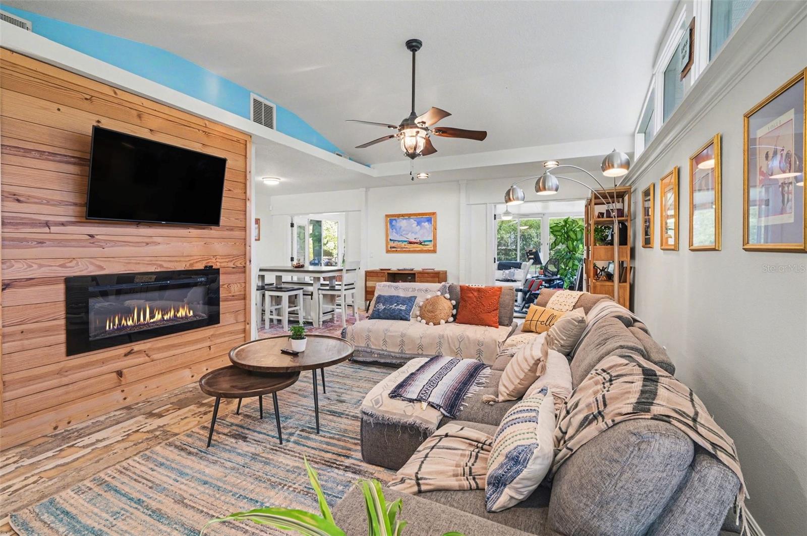 2207 POINSETTIA DR, DELAND, FL, 32724