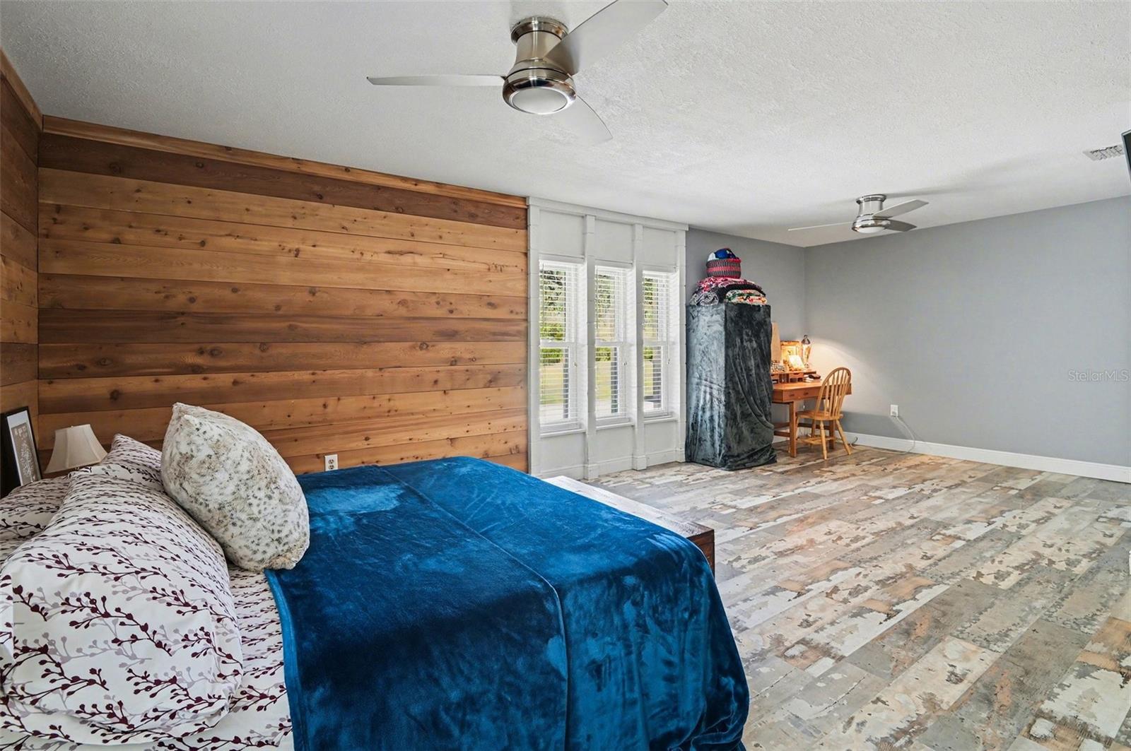 2207 POINSETTIA DR, DELAND, FL, 32724