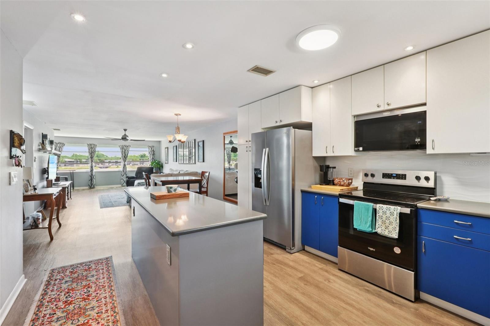 3850 13TH AVE N #210, ST PETERSBURG, FL, 33713