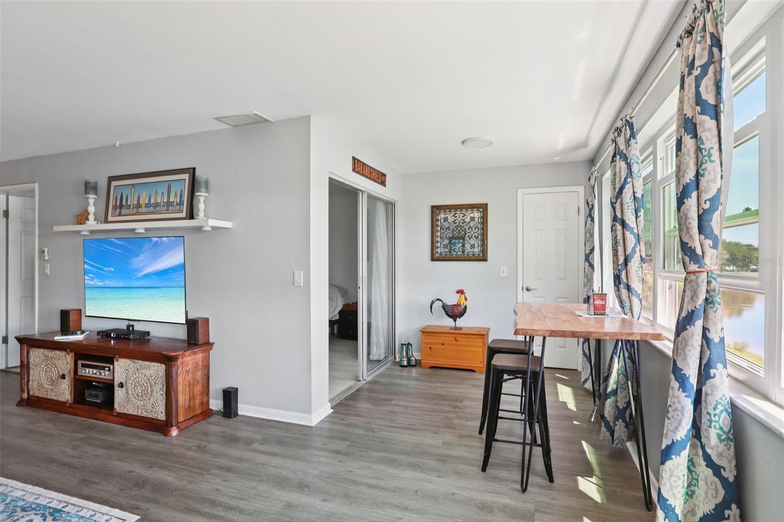 3850 13TH AVE N #210, ST PETERSBURG, FL, 33713