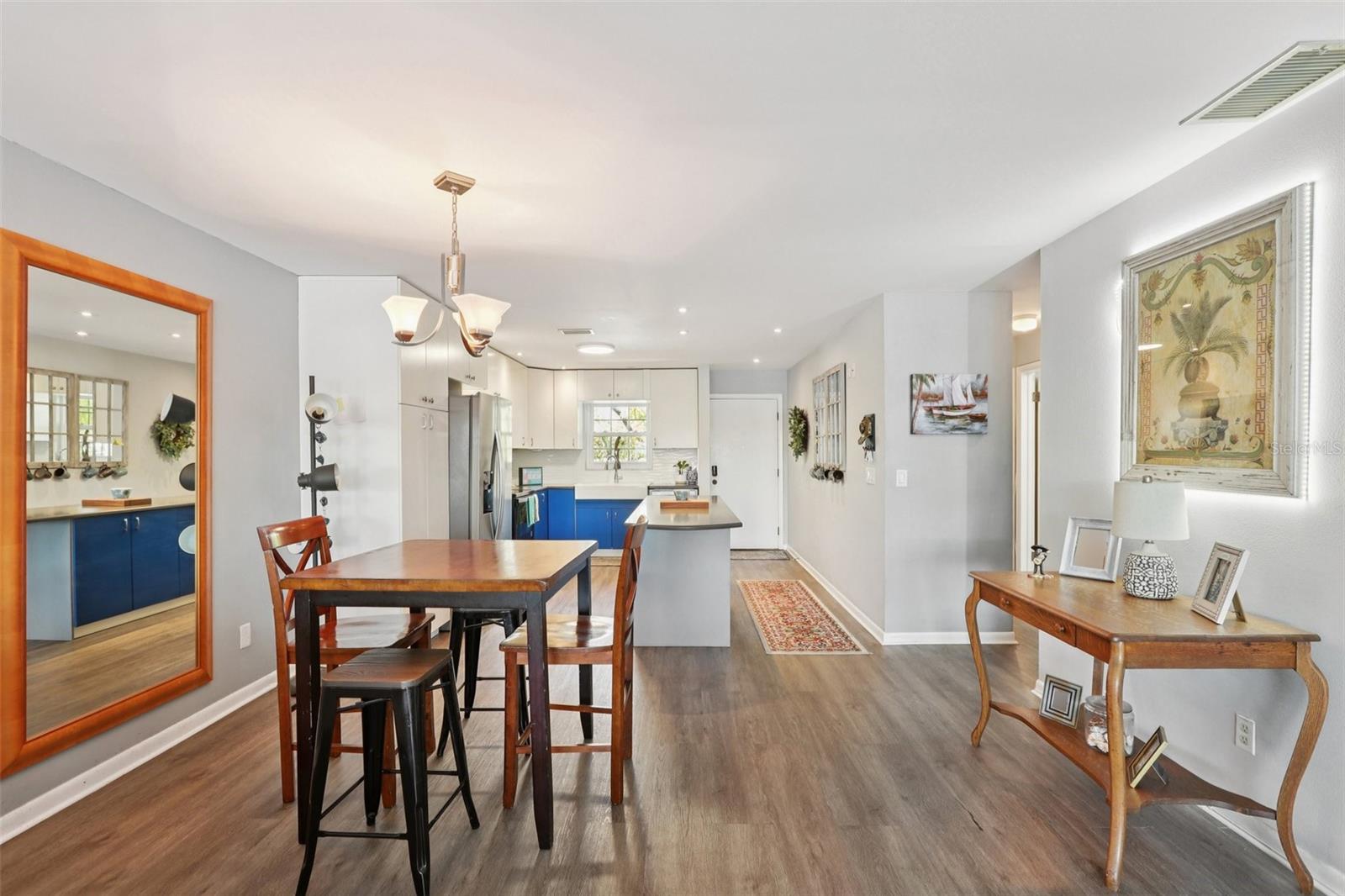 3850 13TH AVE N #210, ST PETERSBURG, FL, 33713