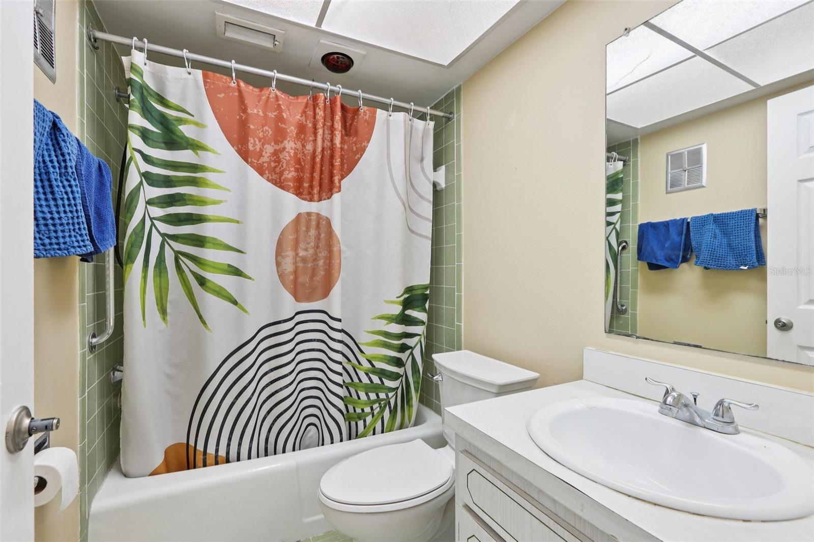 3850 13TH AVE N #210, ST PETERSBURG, FL, 33713