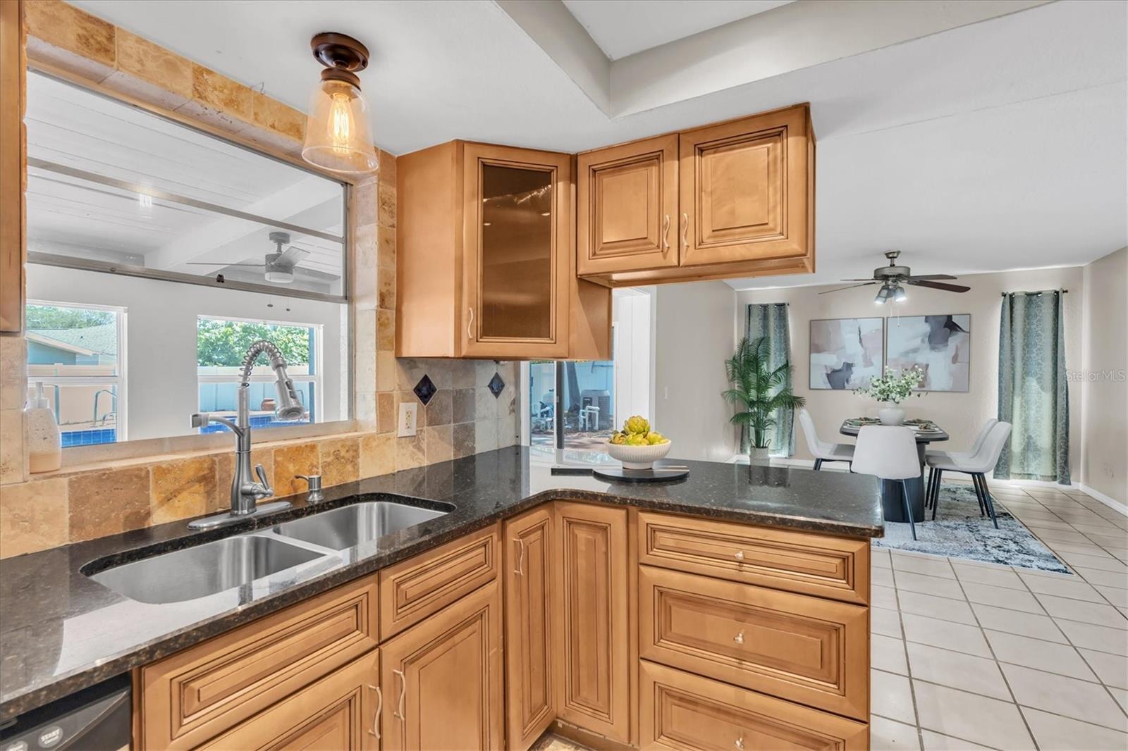 12101 74TH ST, LARGO, FL, 33773