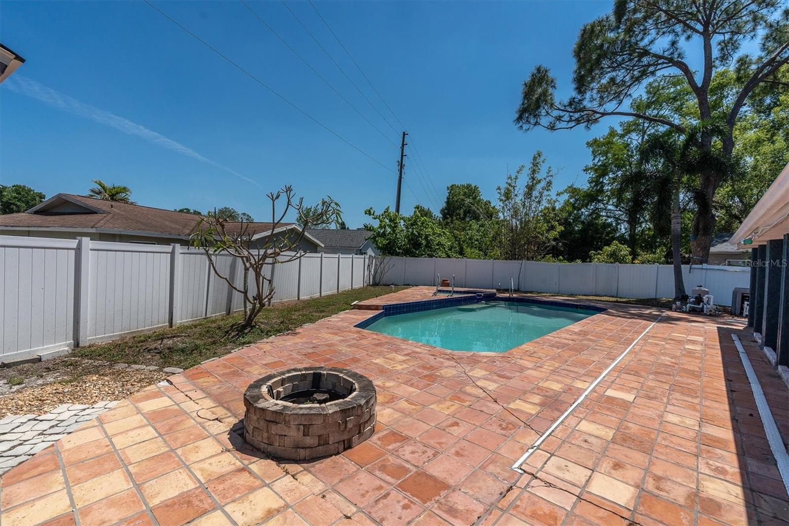 12101 74TH ST, LARGO, FL, 33773