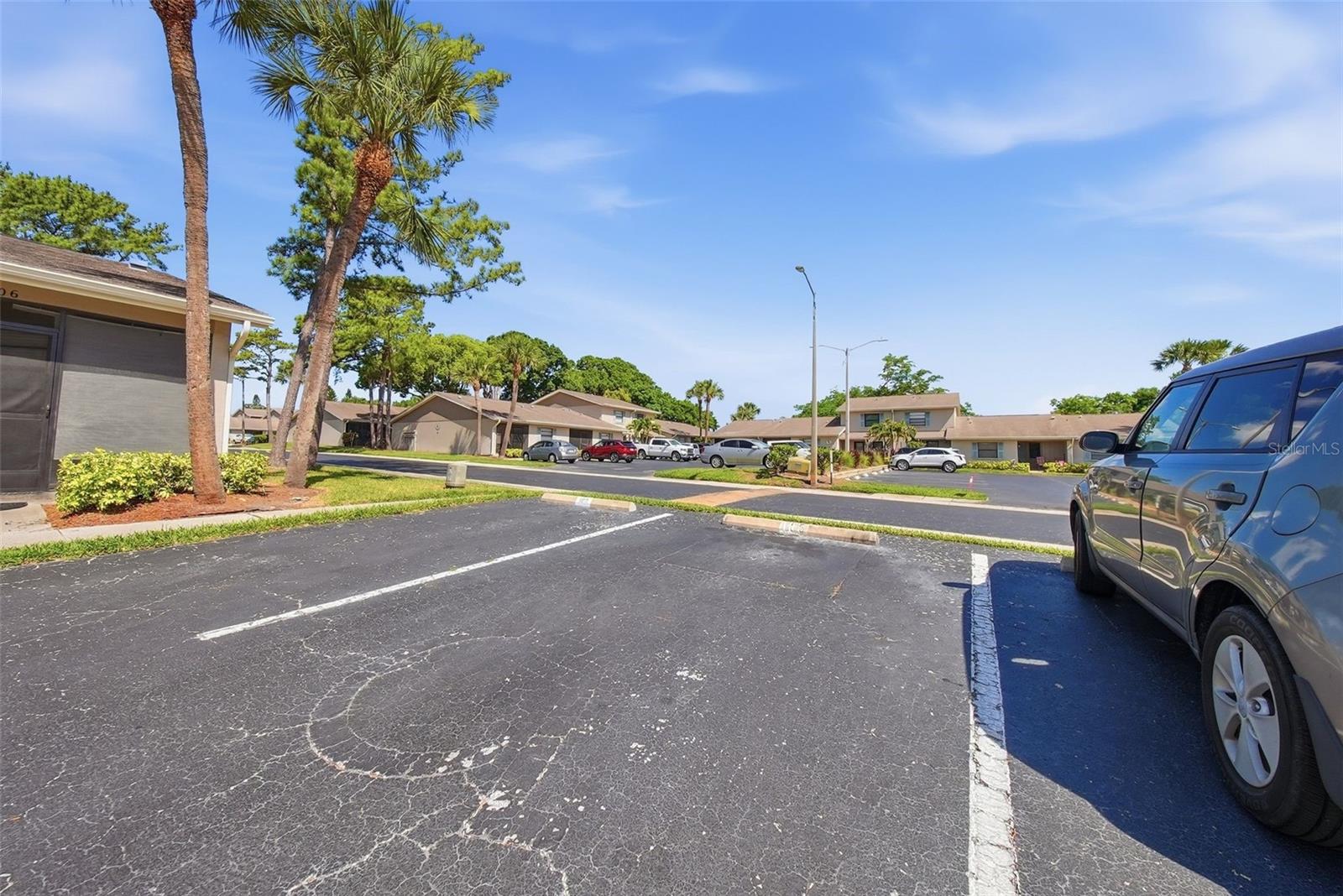 2131 RIDGE RD S #105, LARGO, FL, 33778