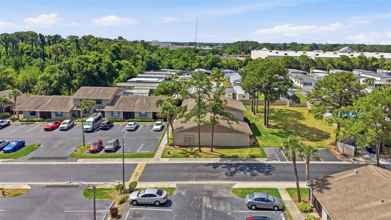 2131 RIDGE RD S #105, LARGO, FL, 33778