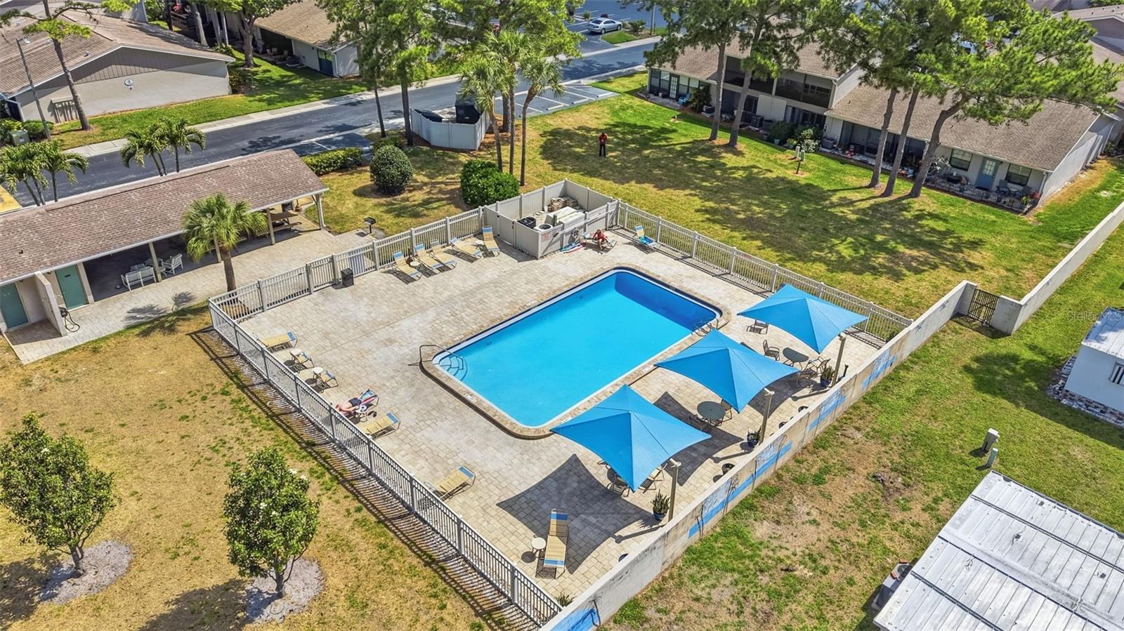 2131 RIDGE RD S #105, LARGO, FL, 33778