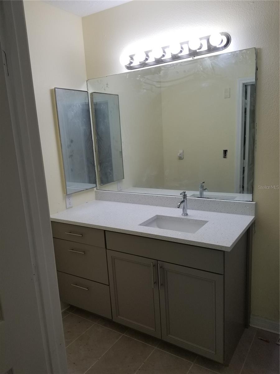 6022 PORTSDALE PL #202, RIVERVIEW, FL, 33578