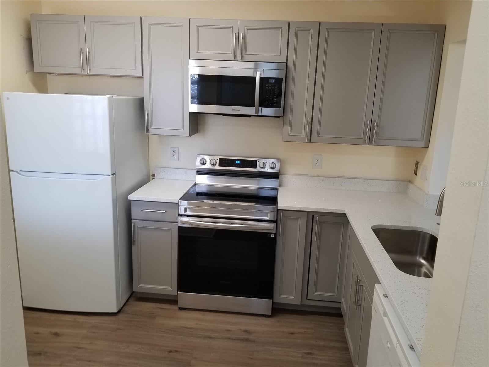 6022 PORTSDALE PL #202, RIVERVIEW, FL, 33578