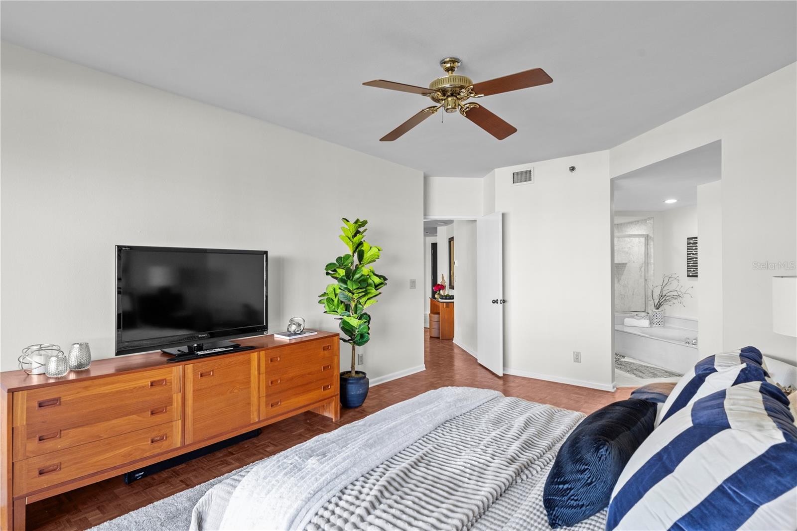 707 SEDDON COVE WAY #707, TAMPA, FL, 33602